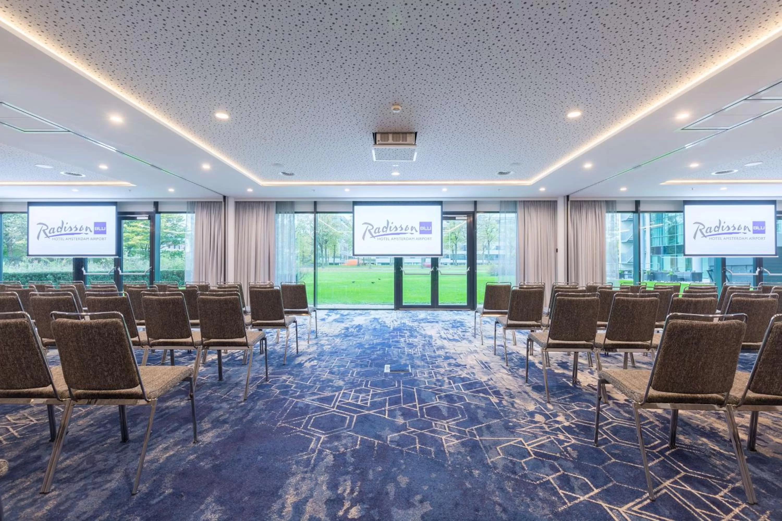 Meeting/conference room in Radisson Blu Hotel Amsterdam Airport, Schiphol