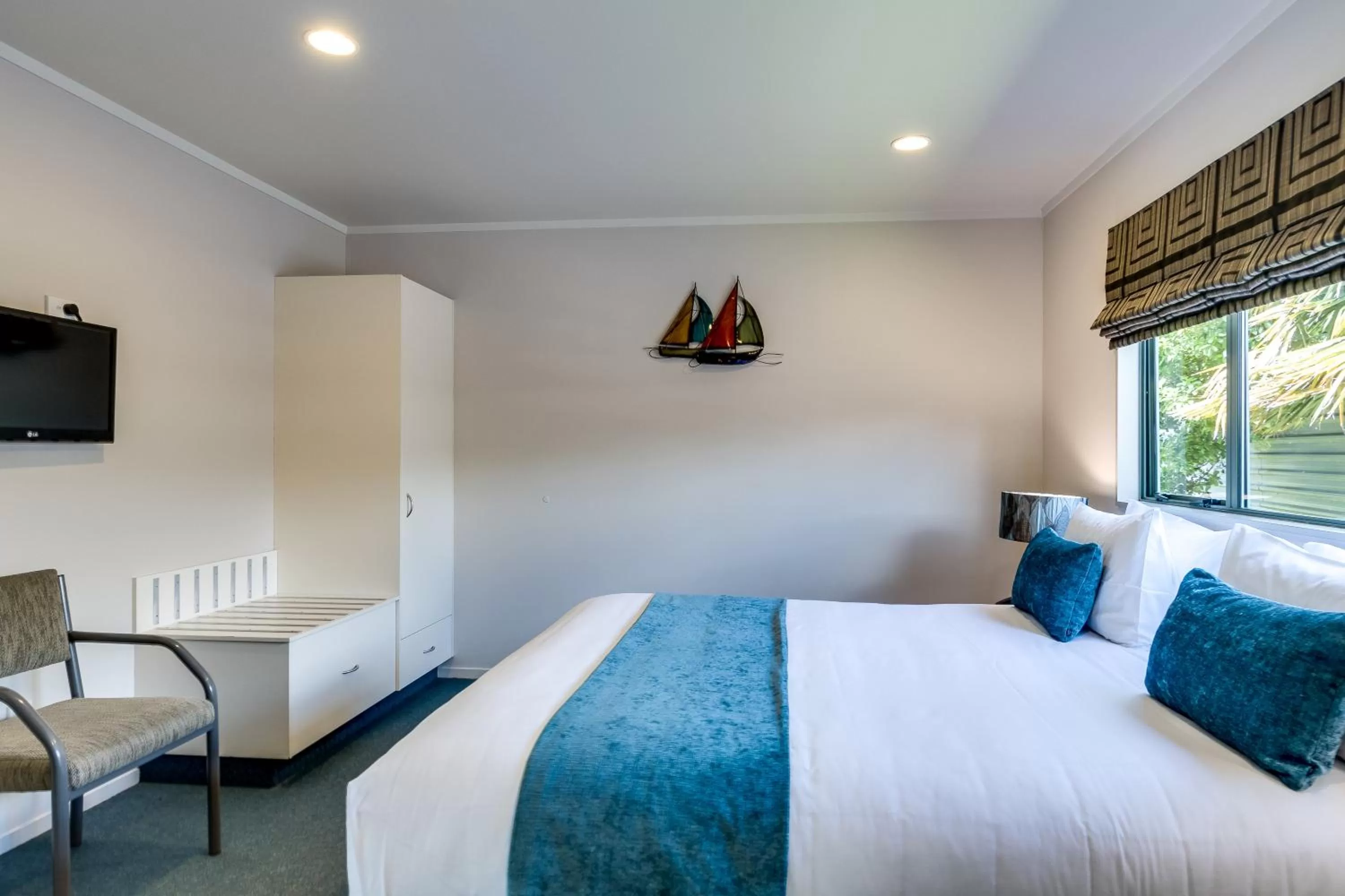 Bed in Portmans Motor Lodge