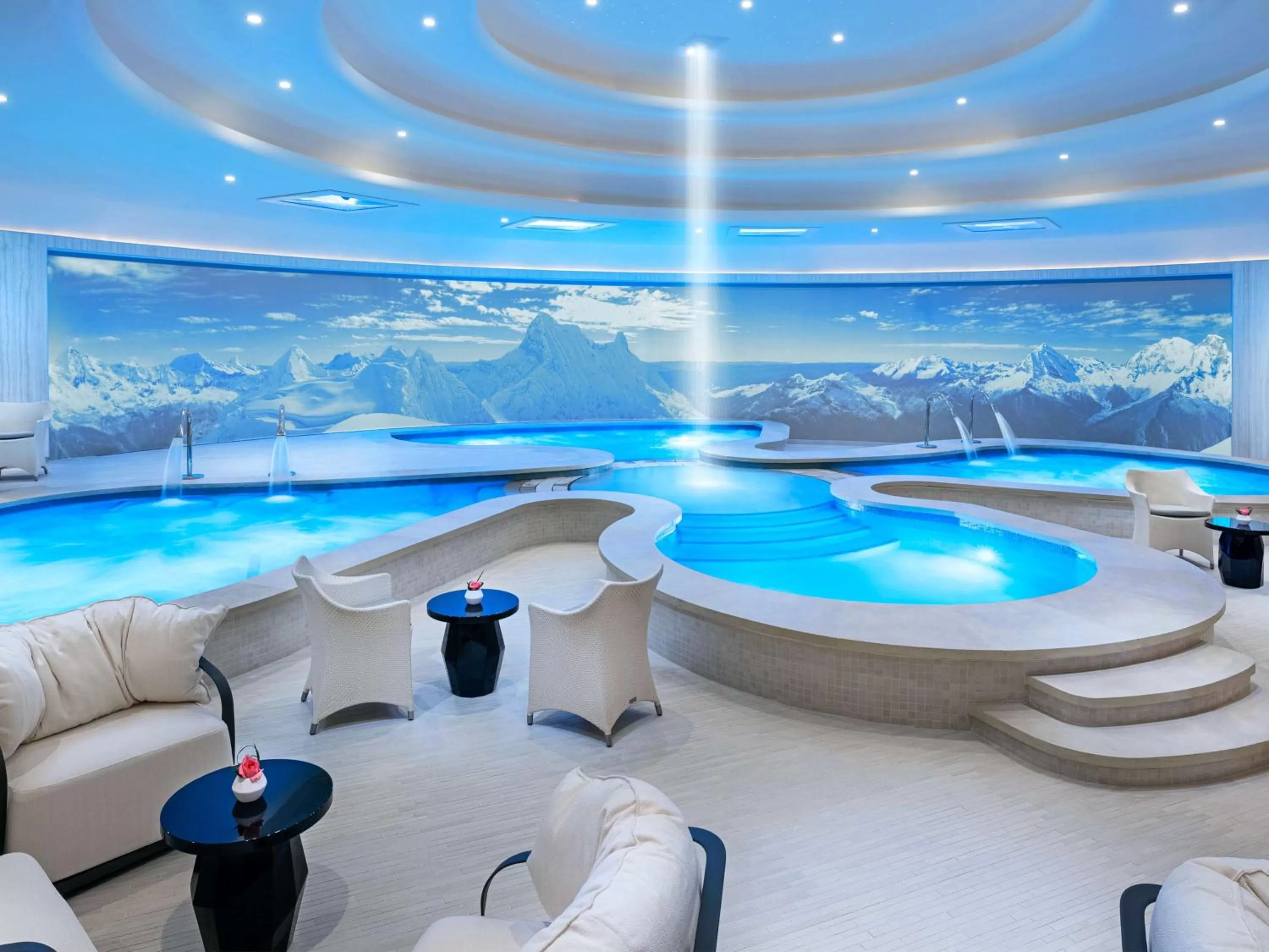 Pool view in Conrad Las Vegas At Resorts World