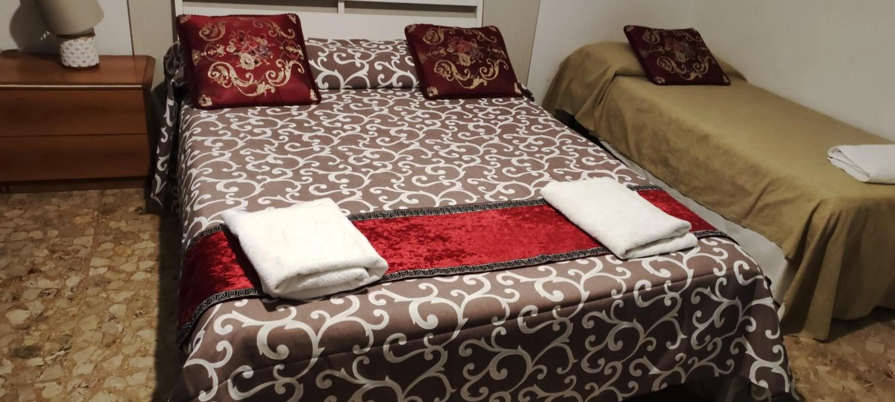 Bedroom, Bed in BB Stay Station