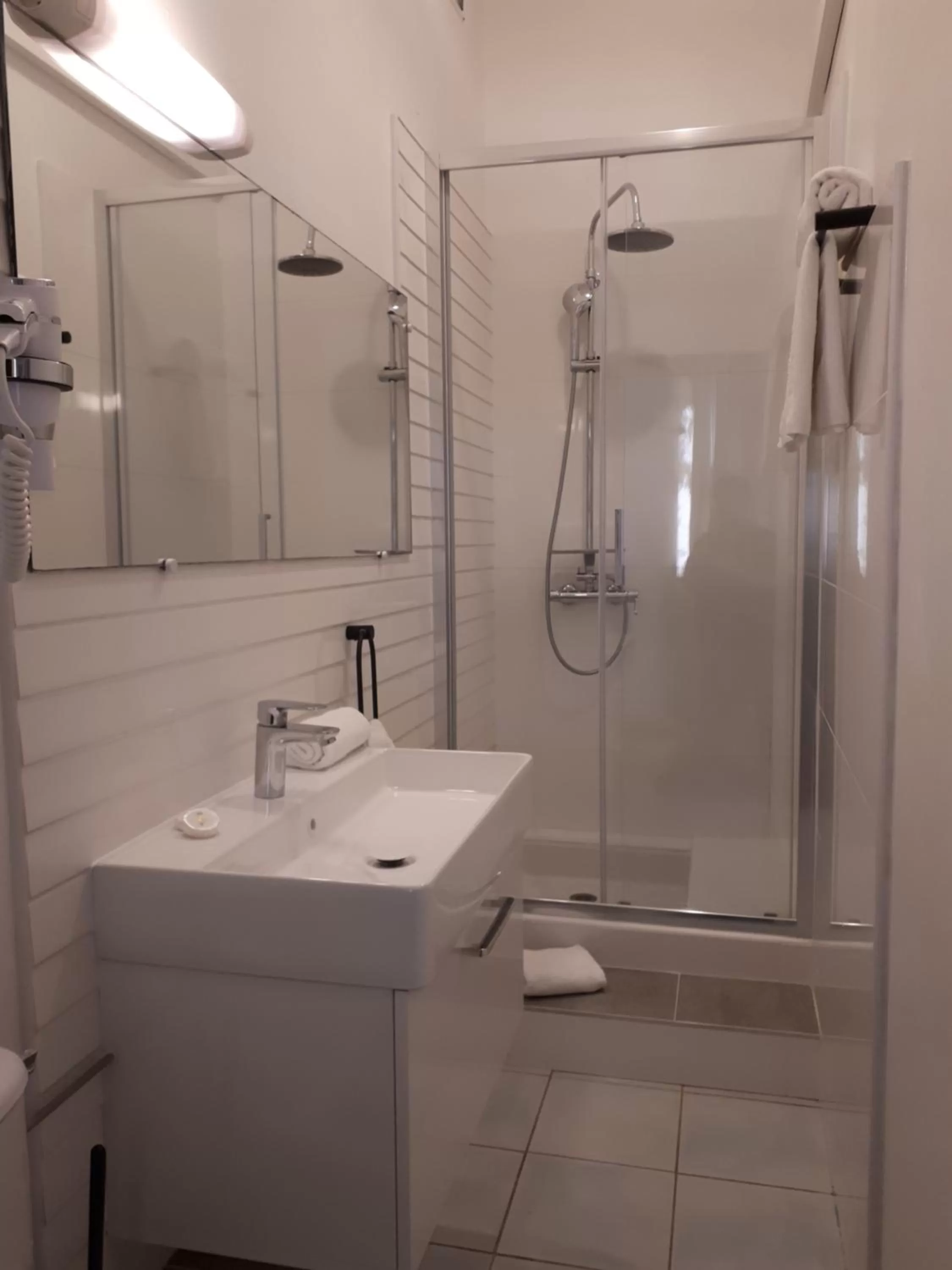 Bathroom in Hotel Marengo