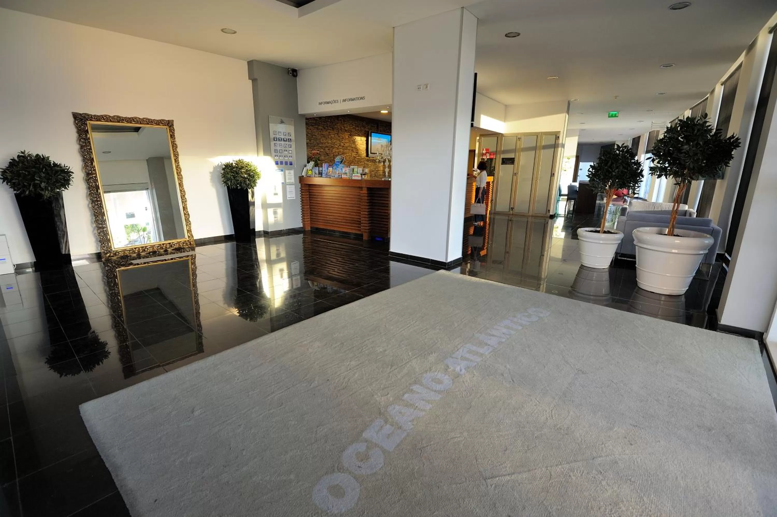 Lobby or reception in Oceano Atlantico Apartamentos Turisticos