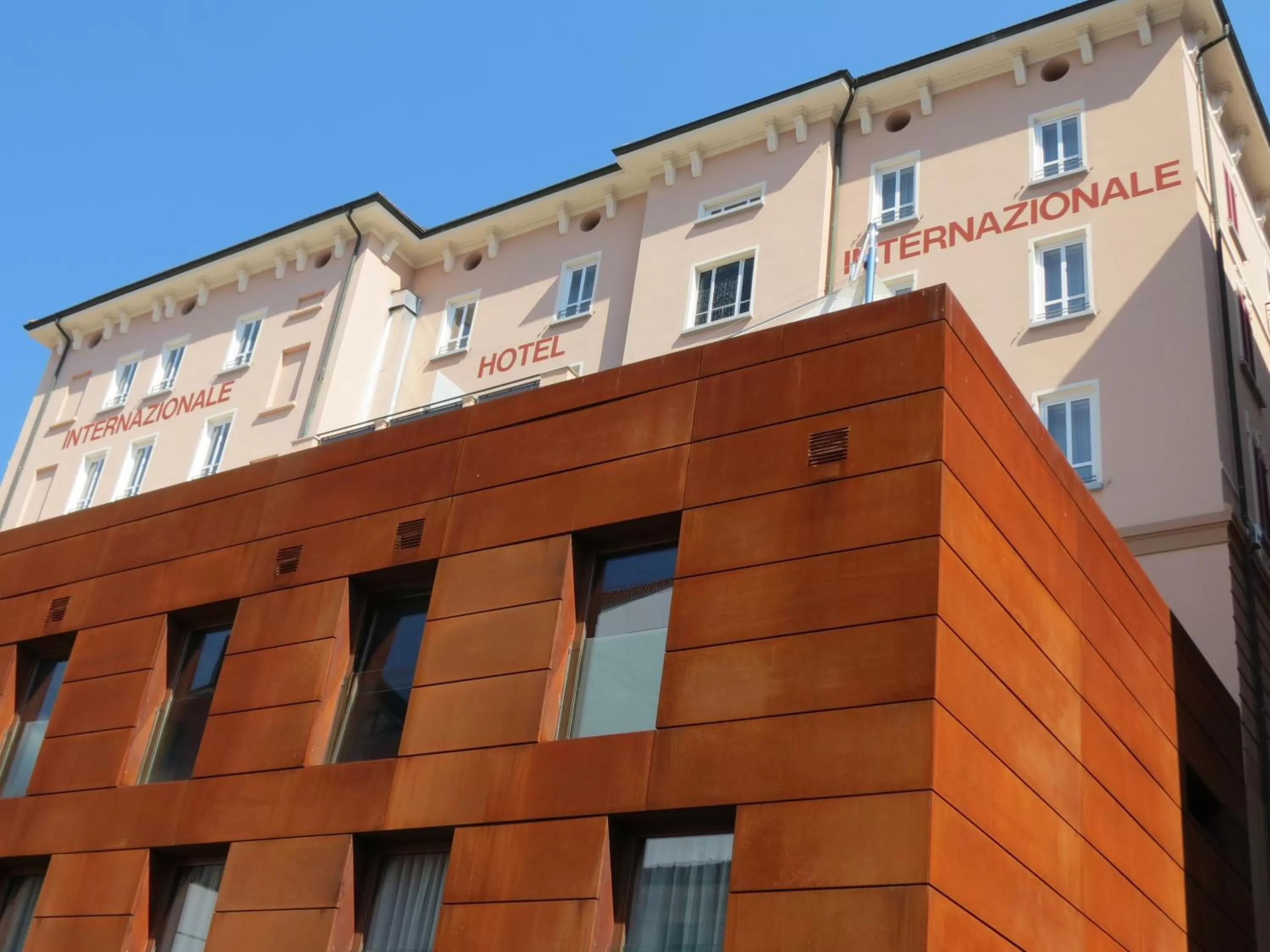 Property building in Hotel Internazionale Bellinzona