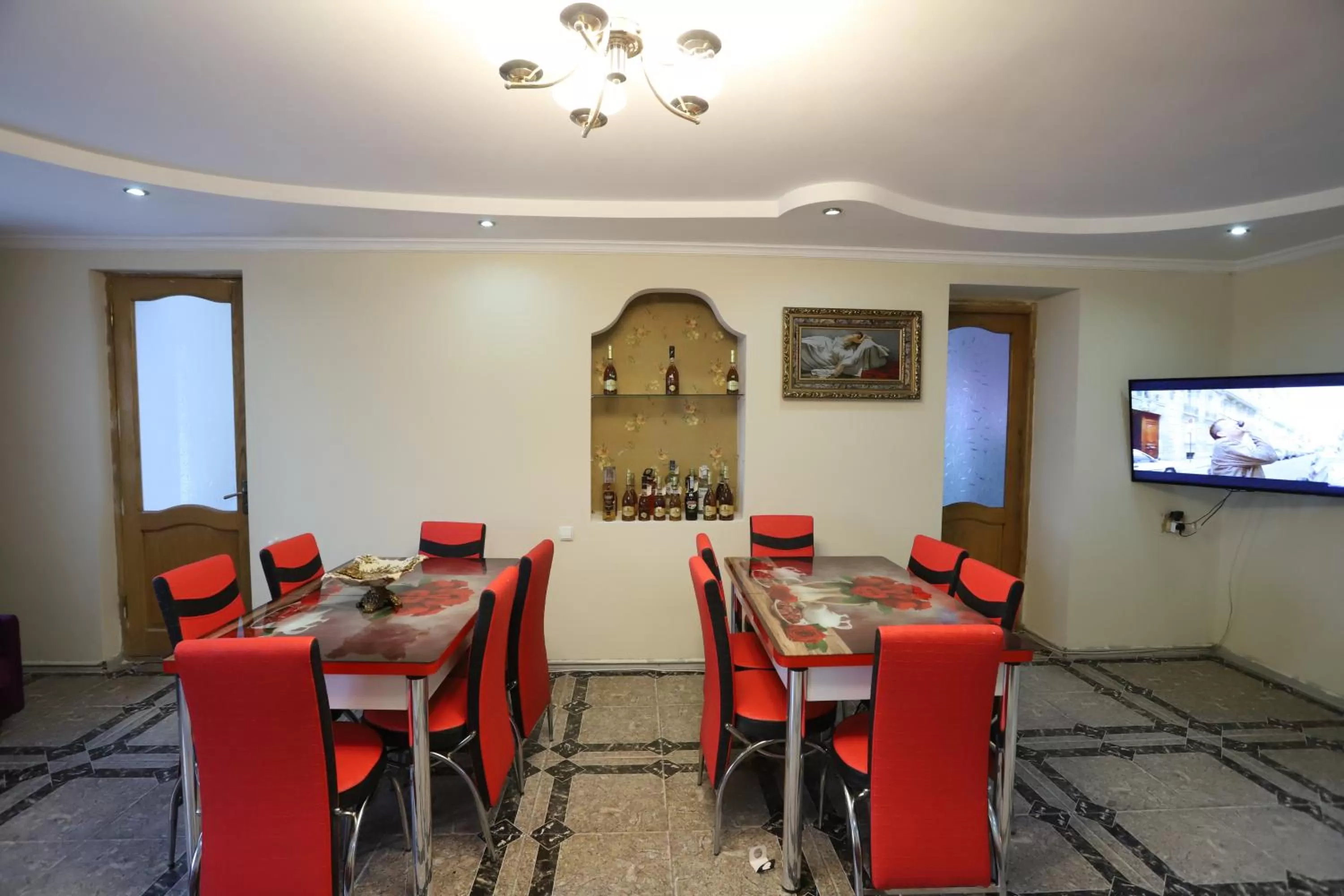 Restaurant/places to eat in Hotel Hollywood