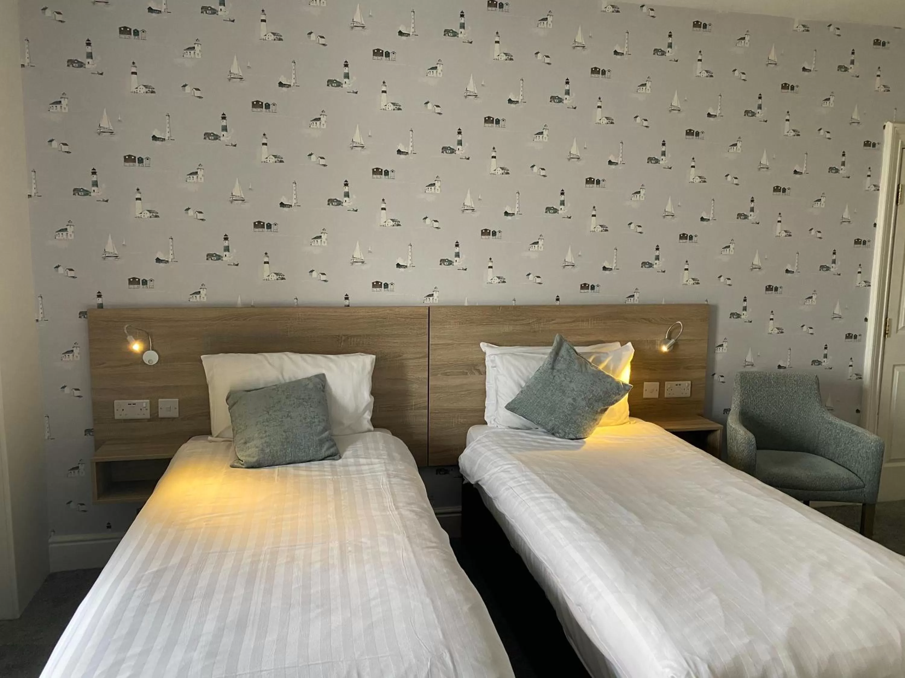 Bed in The Clarendon Hotel