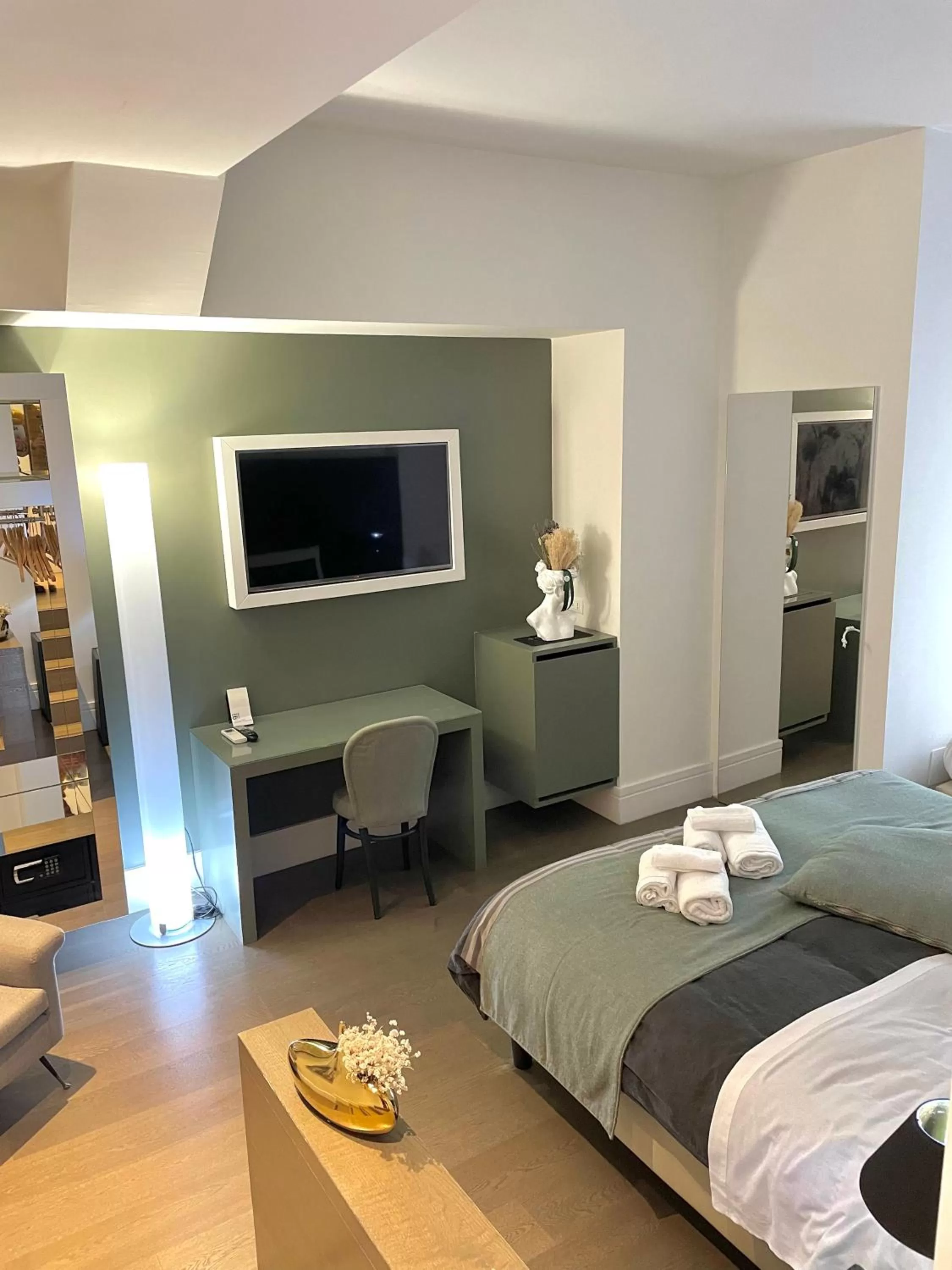 Bed in XENIA LUXURY ROOMS