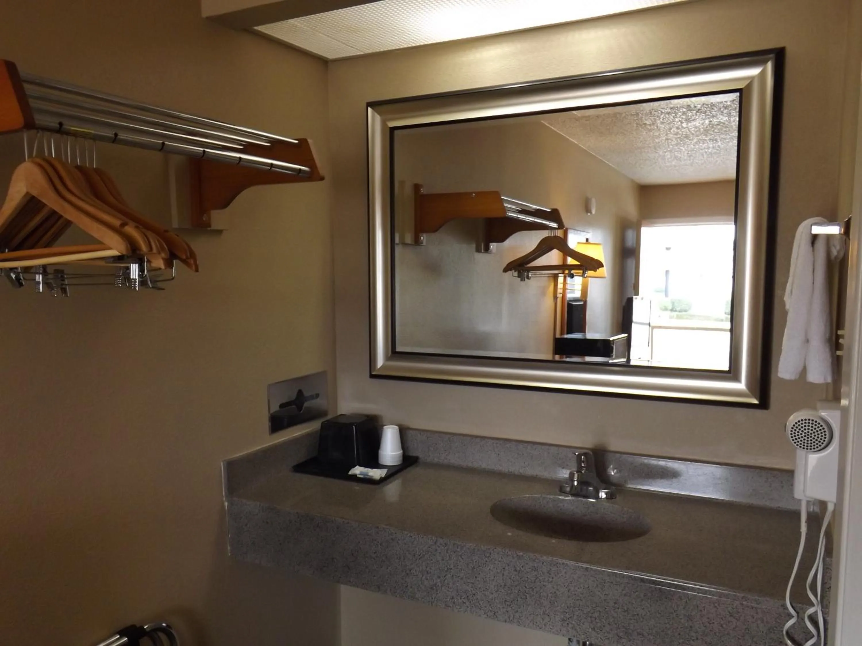 Double Room with Two Double Beds - Smoking in Executive Inn by OYO Kilgore North