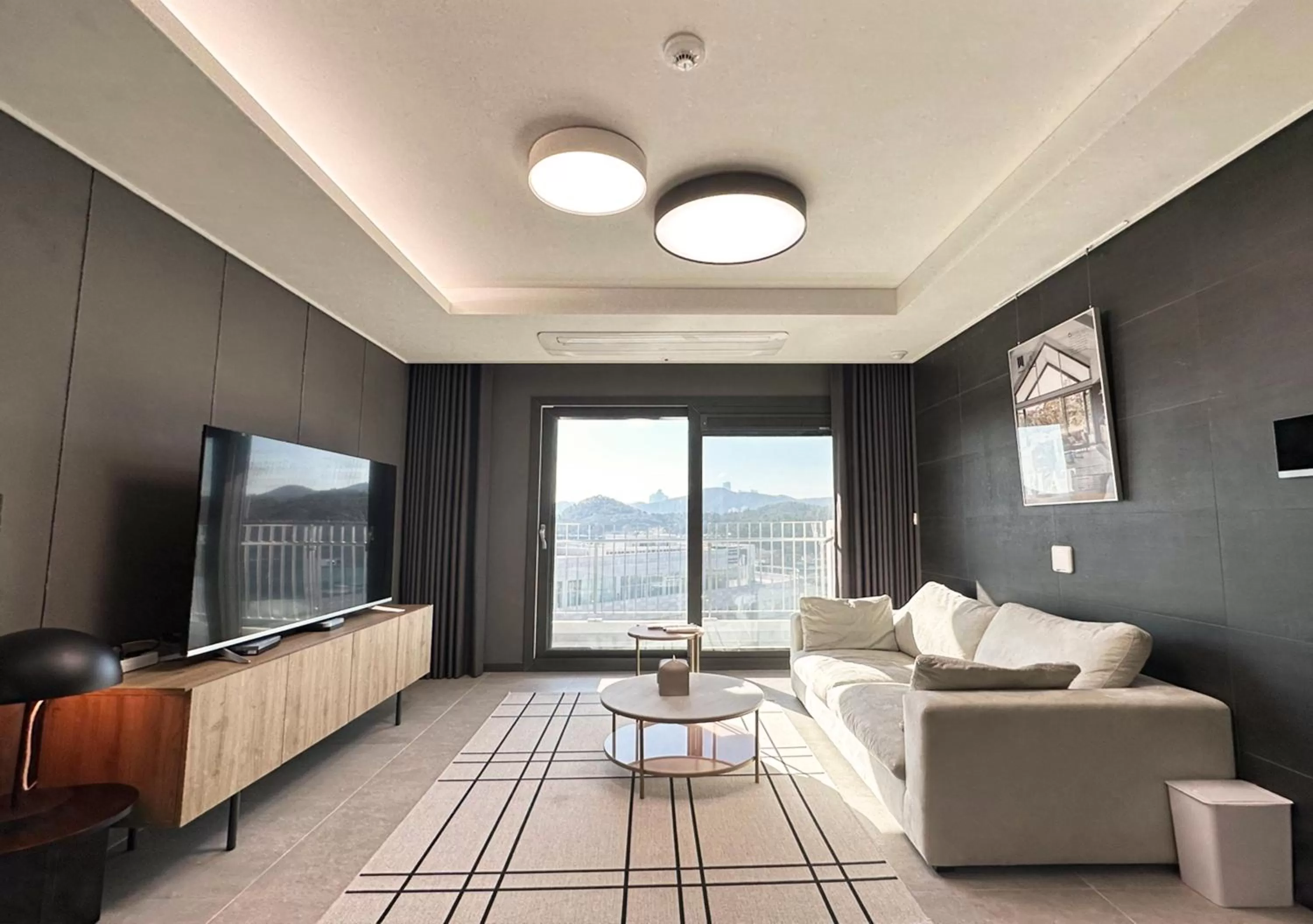 TV and multimedia in Y COLLECTION by UH FLAT OSIRIA