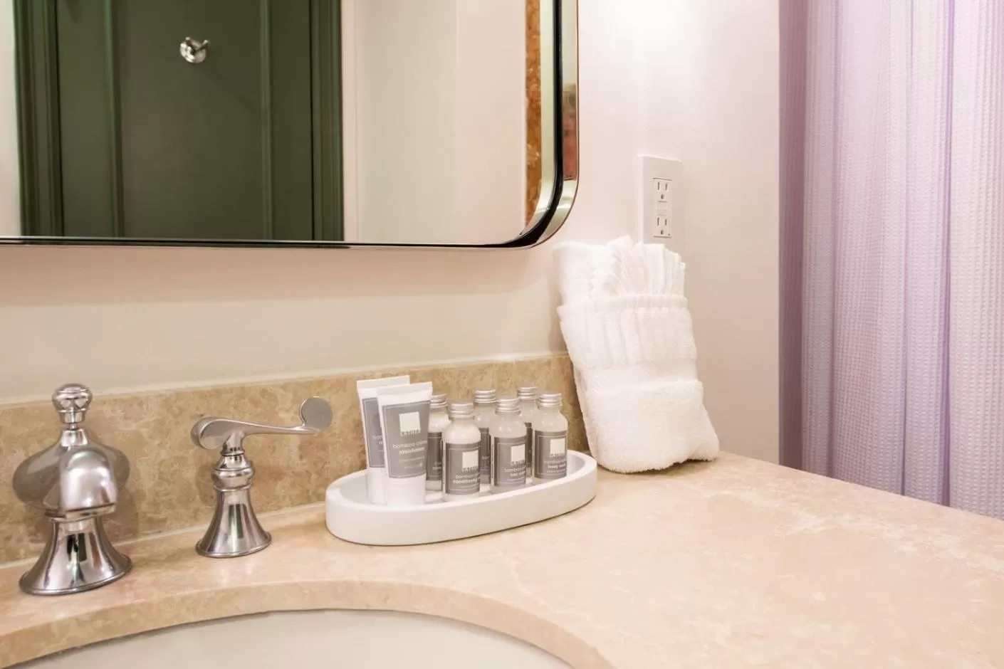 Bathroom in Hotel Theo New Orleans, Tapestry Collection by Hilton