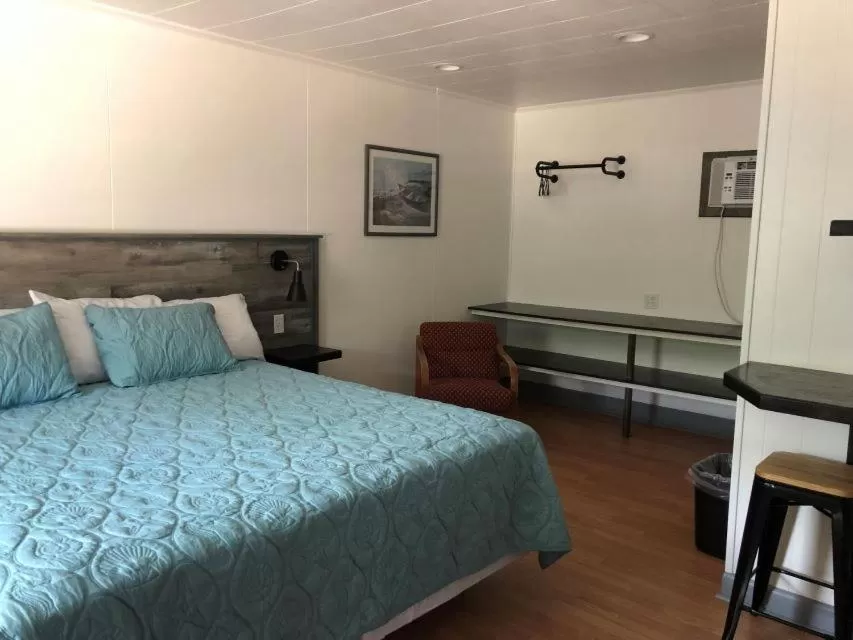 Photo of the whole room, Bed in Swell Motel