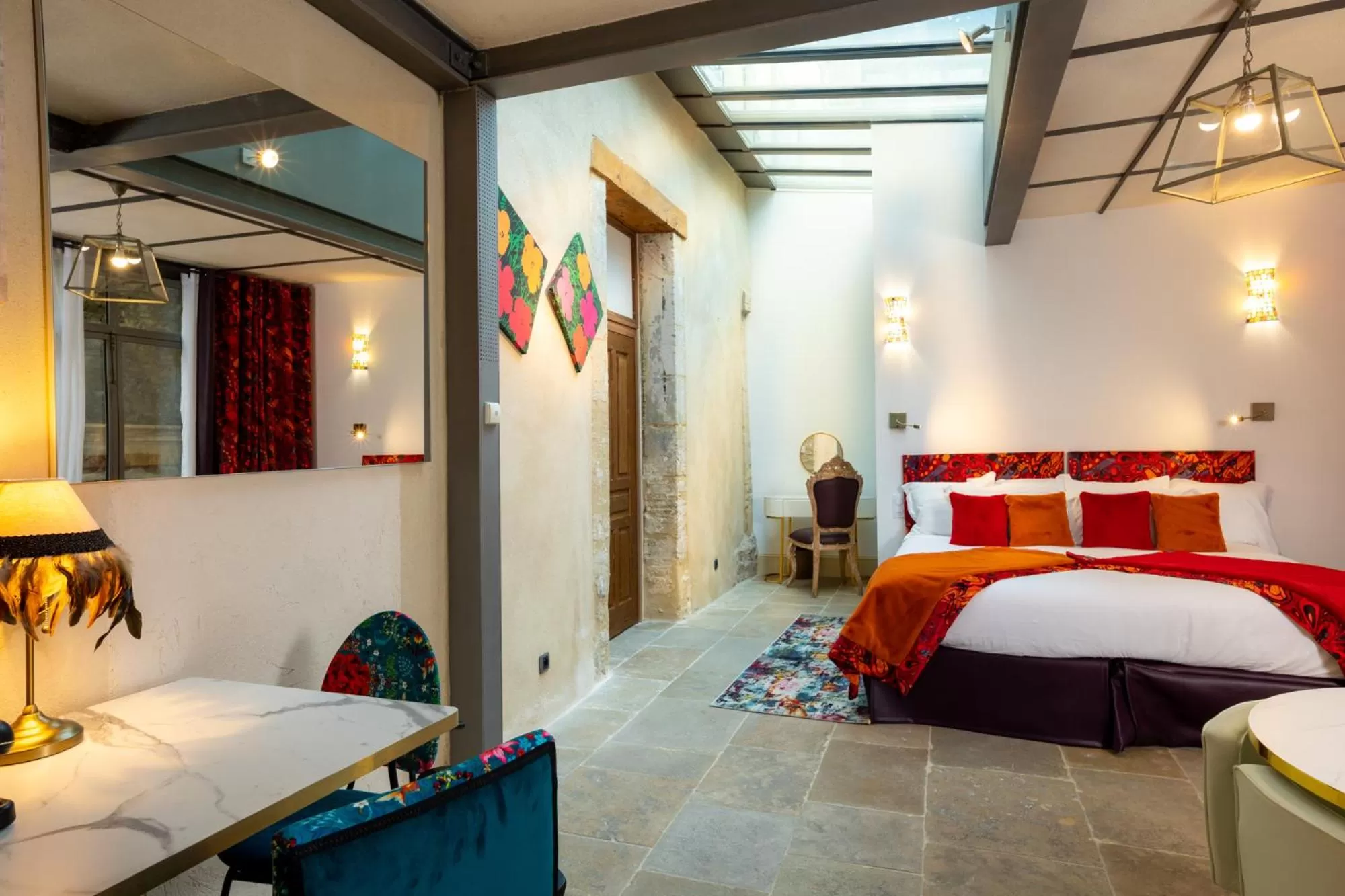 Bedroom, Bed in Le Clos Violette et Le 11 D'Aglaé - Hôtel de Charme Design de Luxe