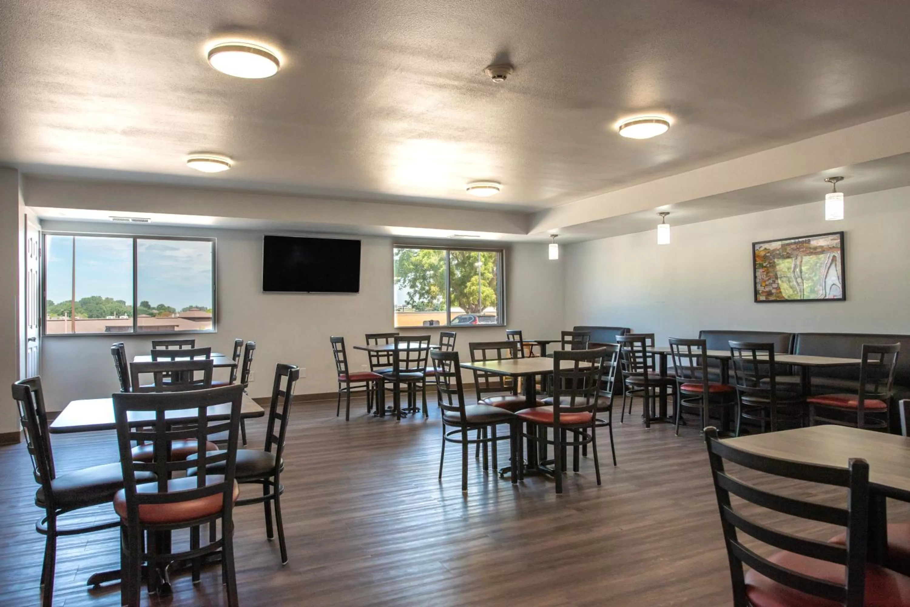 Communal lounge/ TV room in Hotel Pommier Indianola