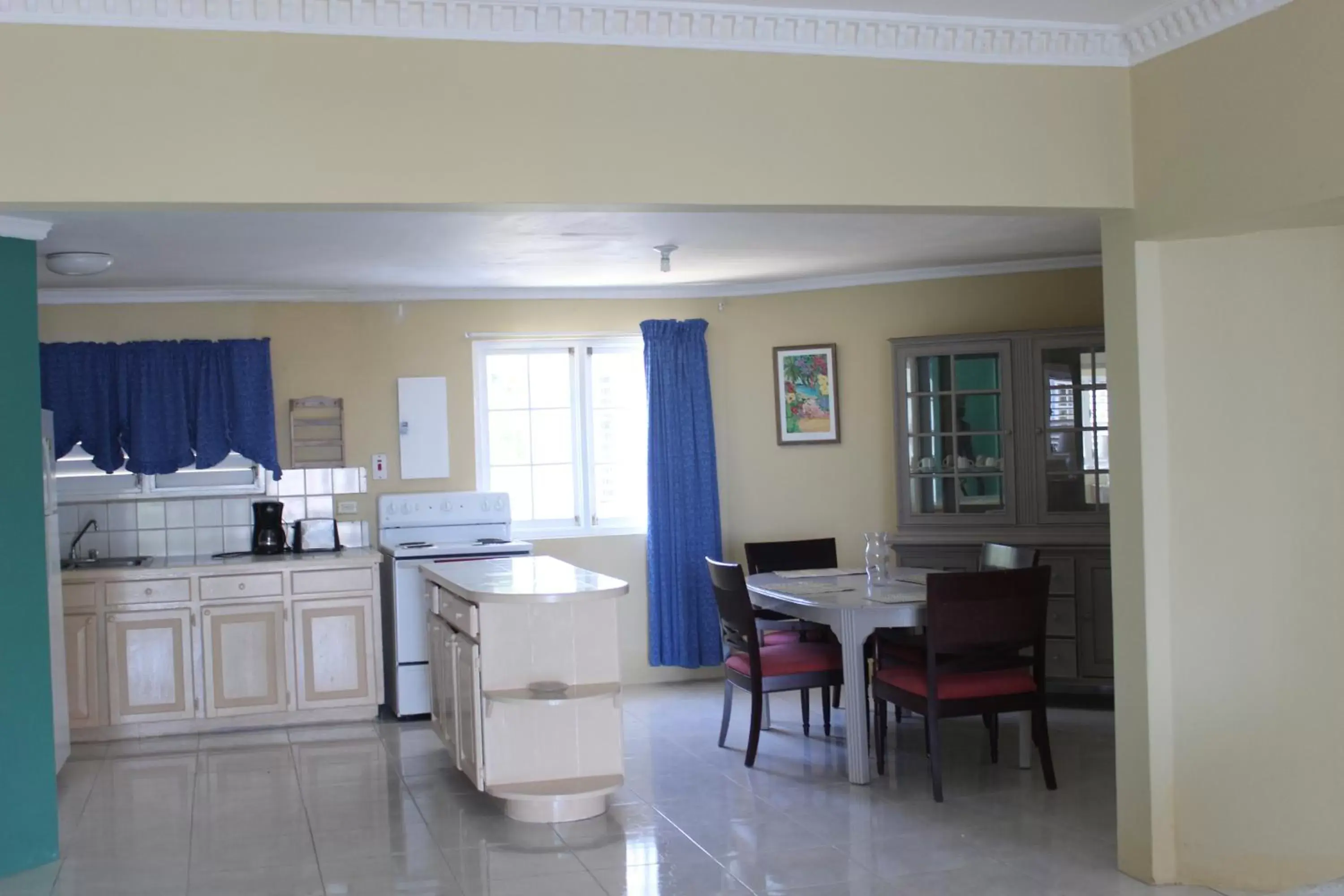 Two-Bedroom Villa Sea View in Beachcomber Club Resort Two-Bedroom Villa Sea View in Beachcomber Club Resort