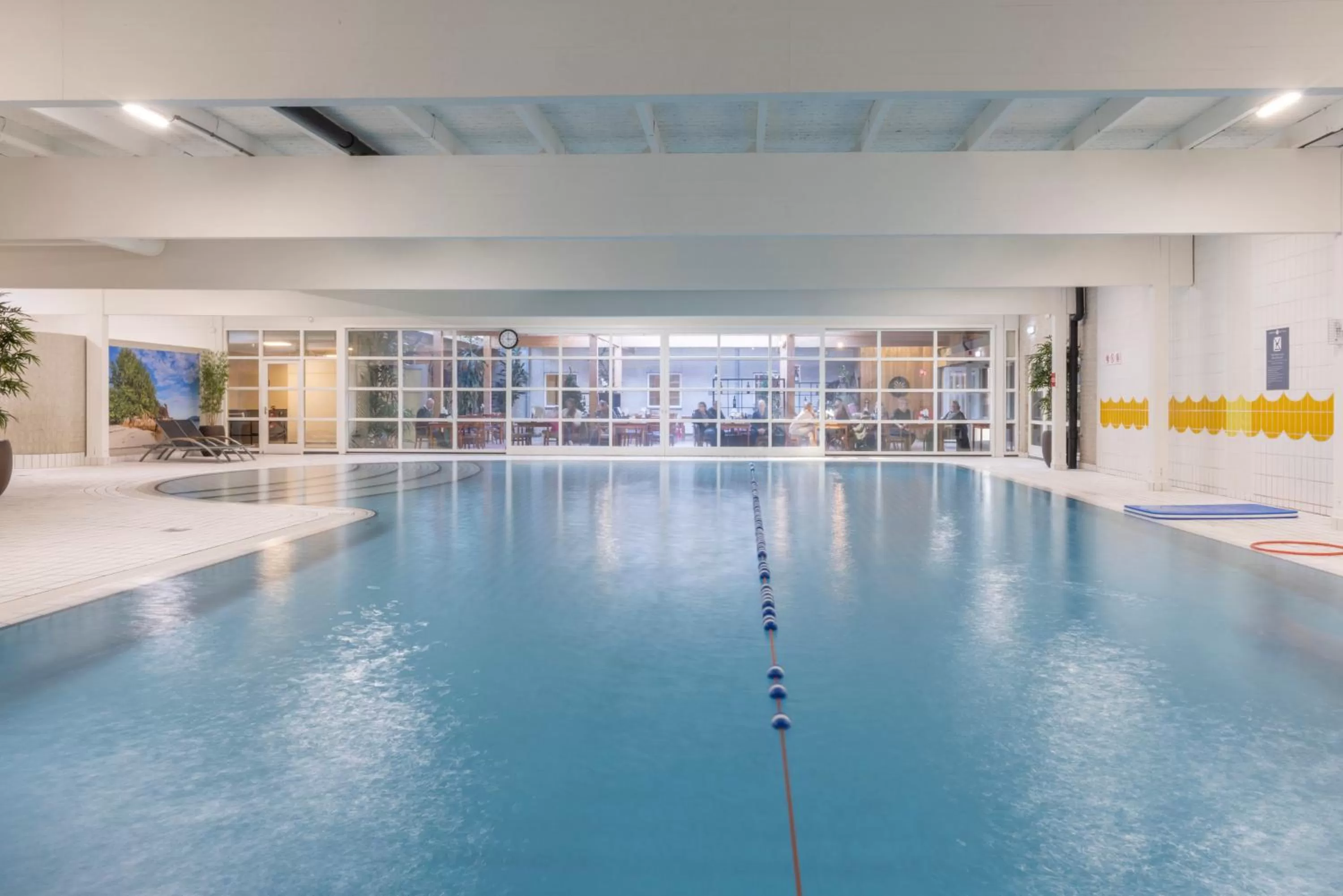 Swimming pool in Fletcher Badhotel Callantsoog