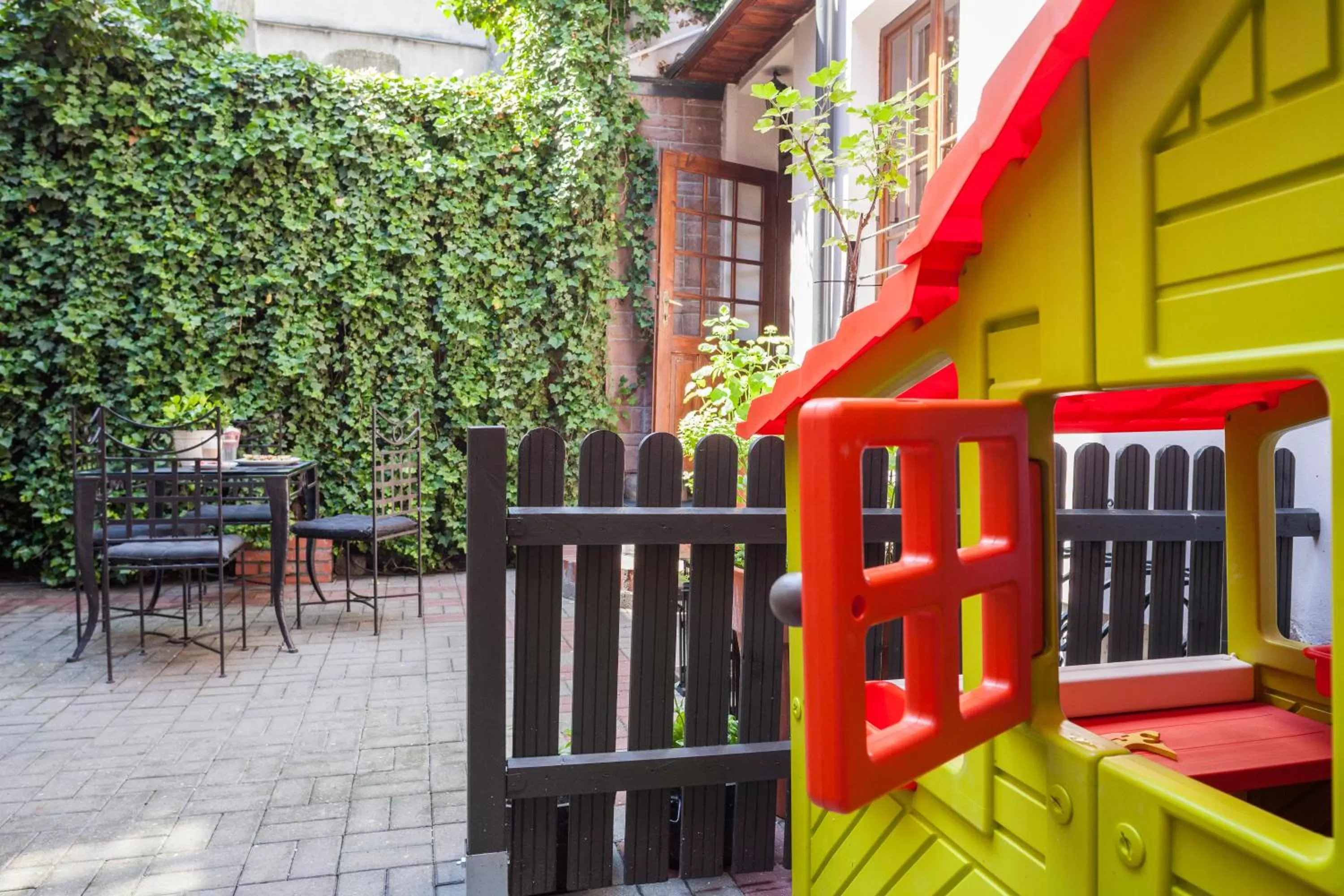 Garden in Hotel Czarna Róża