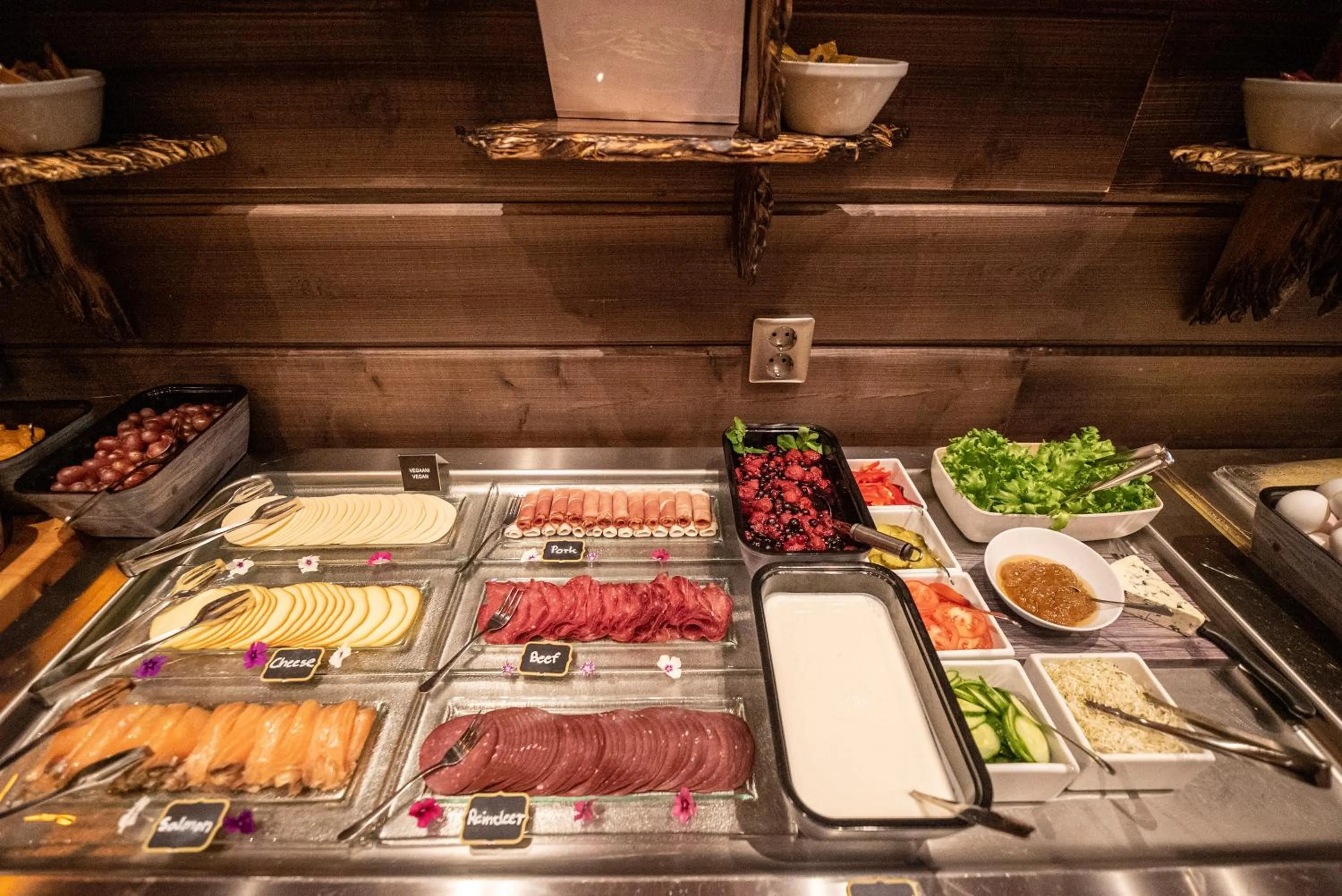 Restaurant/places to eat in Aurora Village Ivalo