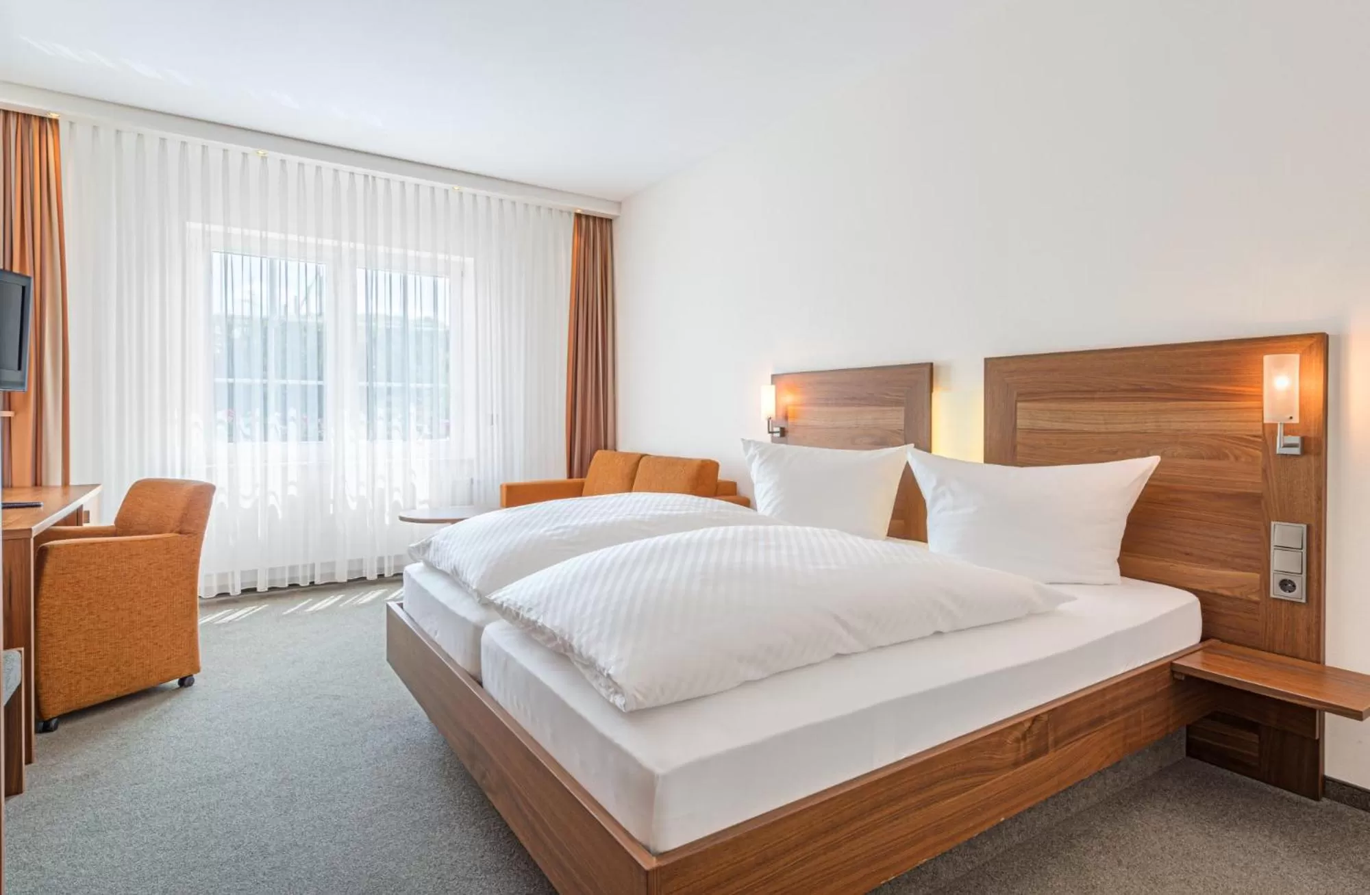 Bedroom, Bed in Hotel Pfeffermühle