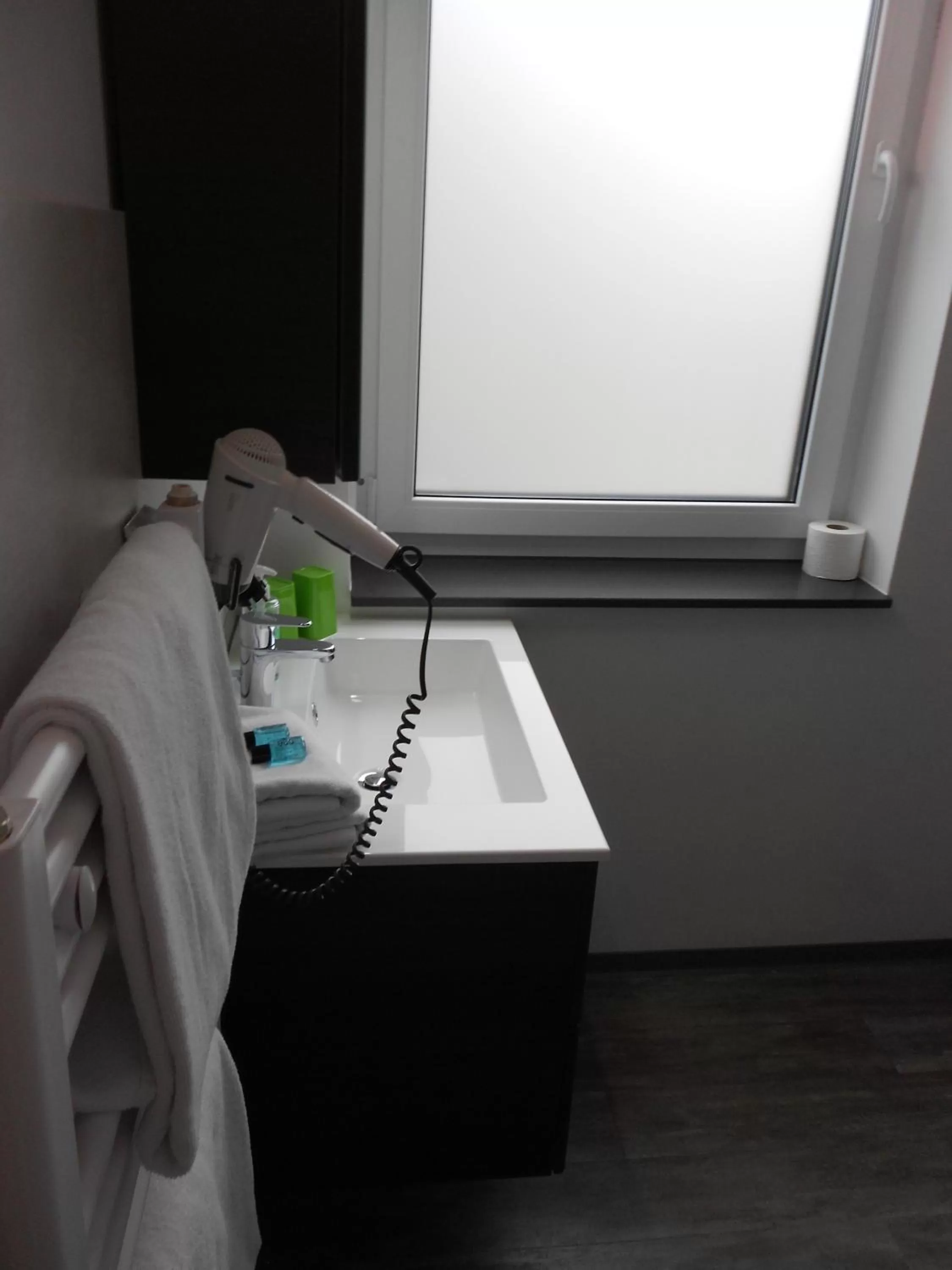 Other in Hotel M24 - Alle Zimmer mit Küchenzeile