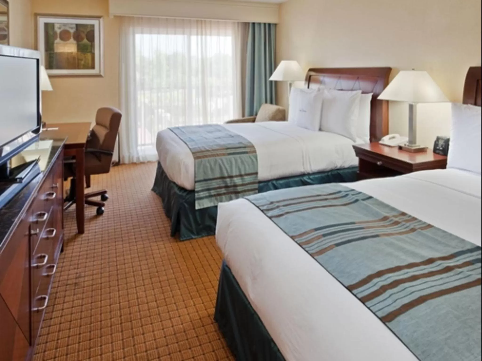 Photo of the whole room, Room Photo in Premiere Suites