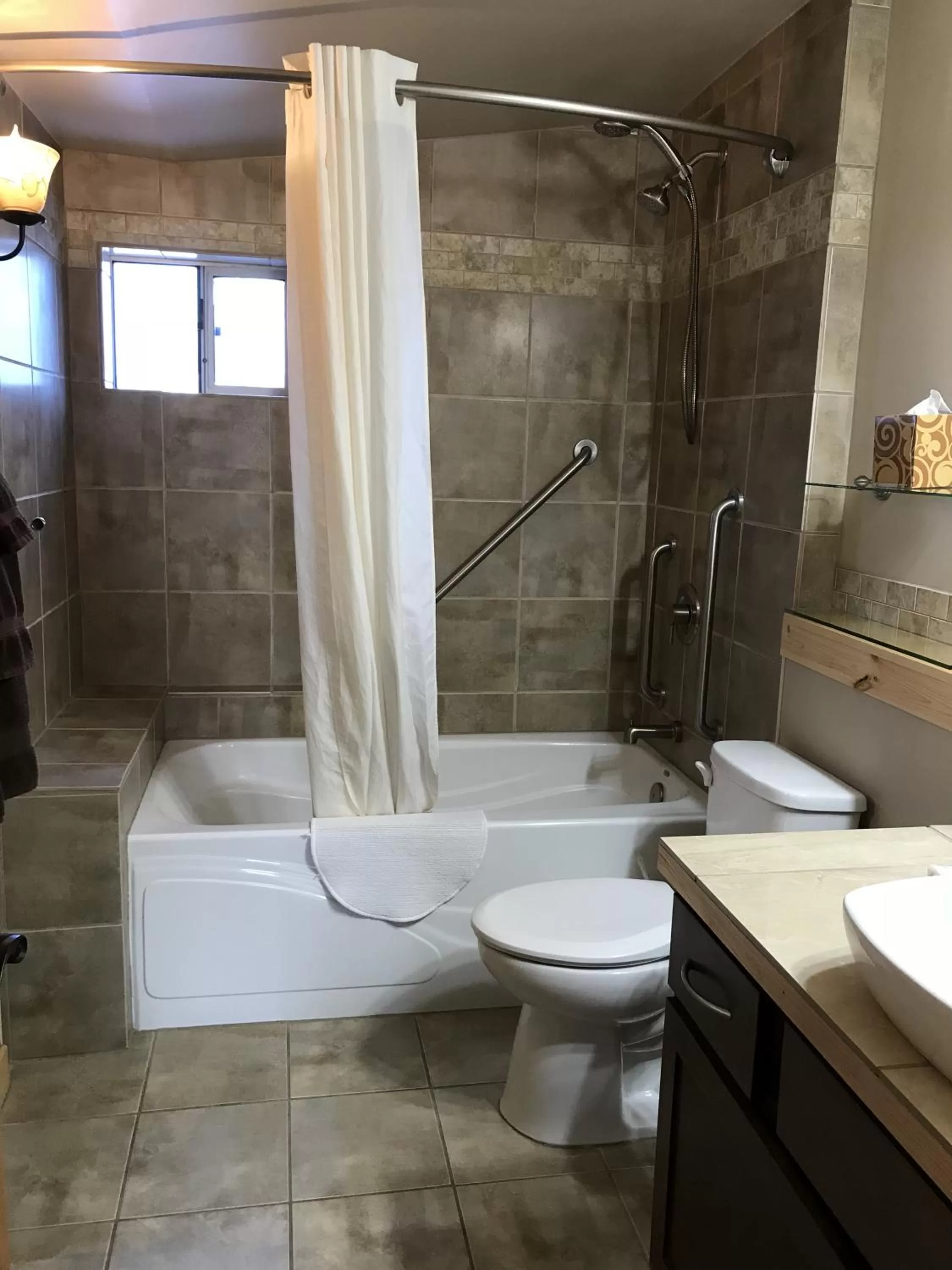 Shower in Twisp River Suites