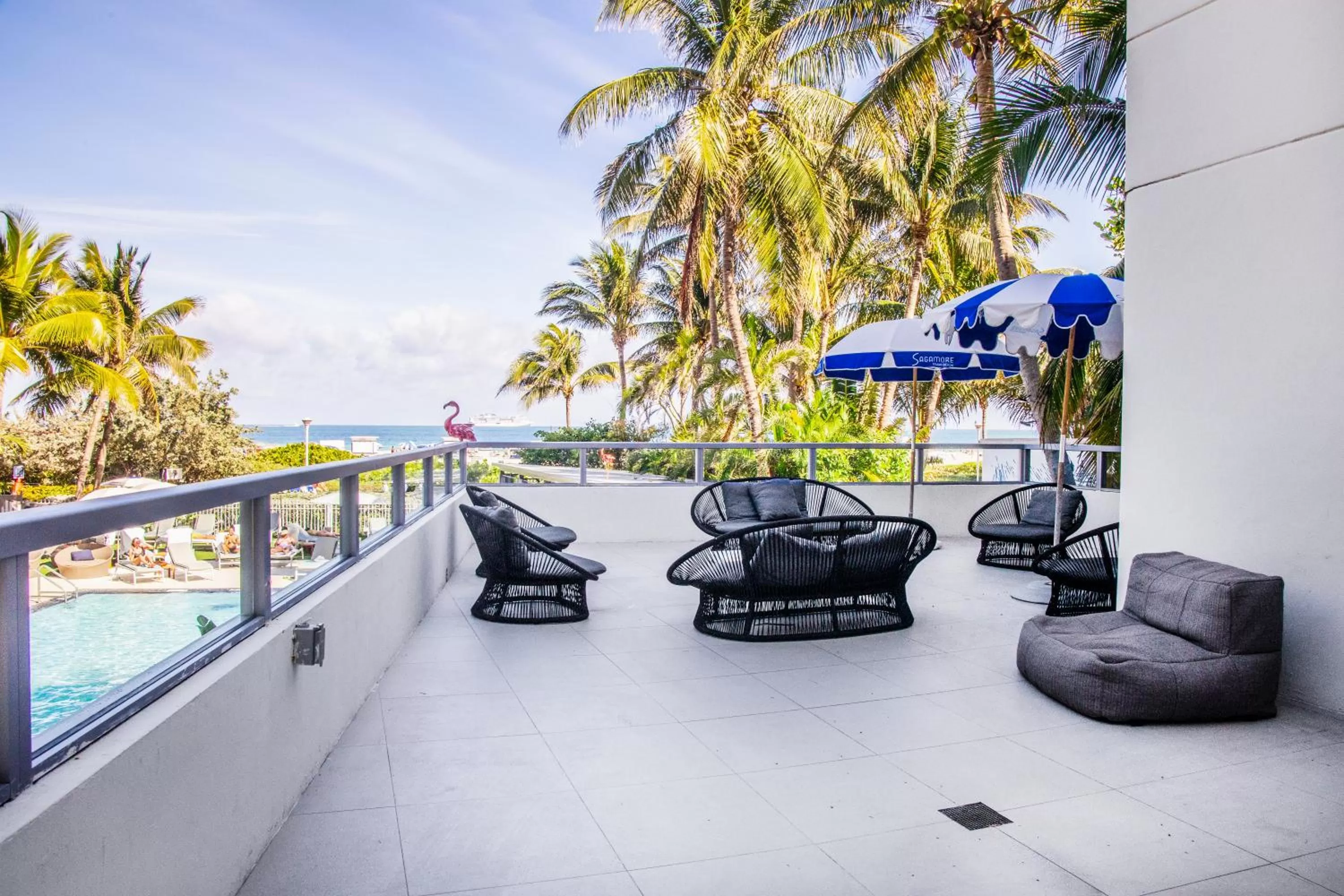 Patio in The Sagamore Hotel South Beach