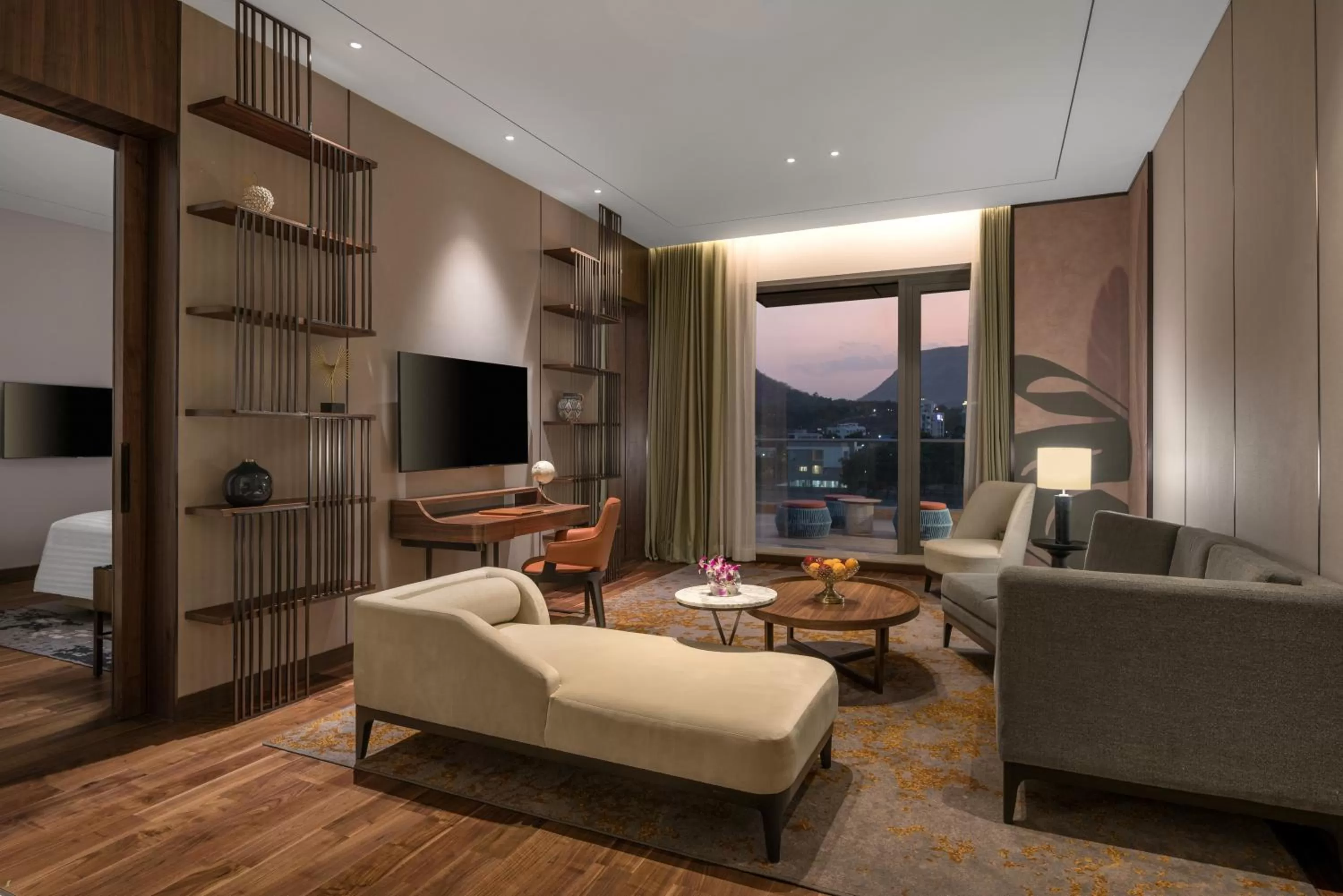 Communal lounge/ TV room in Radisson Blu Hotel & Spa, Nashik