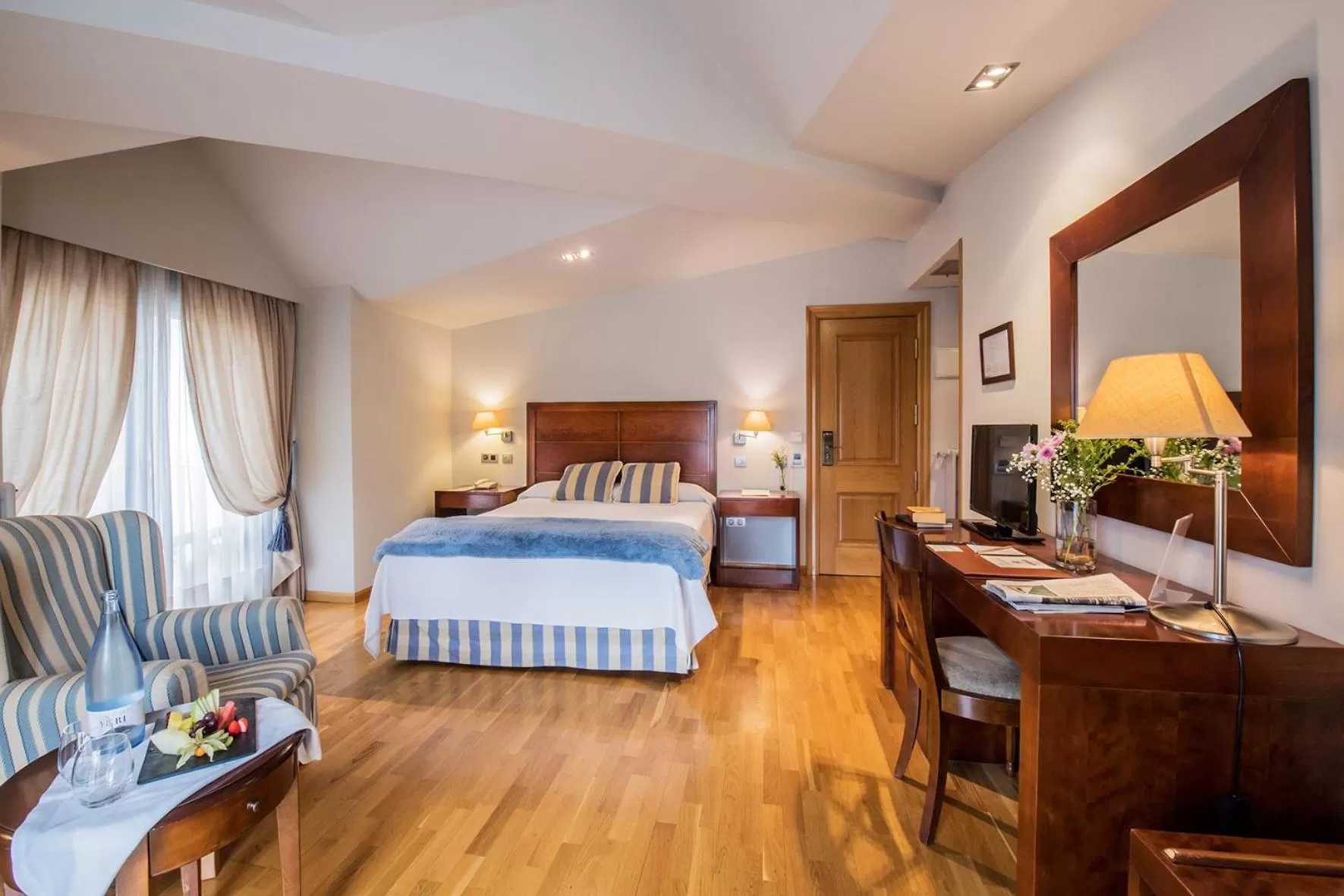 Bedroom, Bed in Hotel Villa Virginia