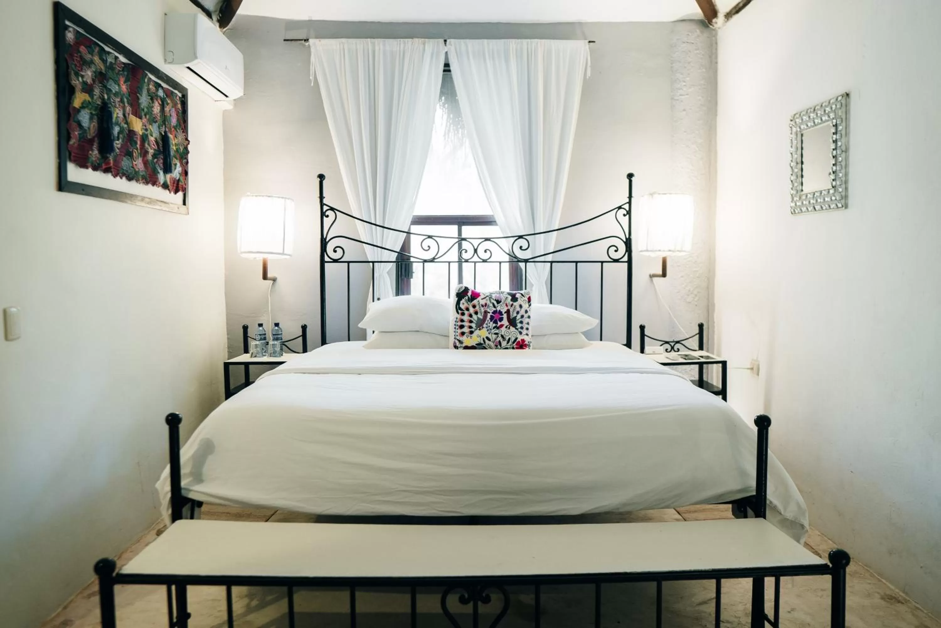 Bed in Piedra de Agua Palenque