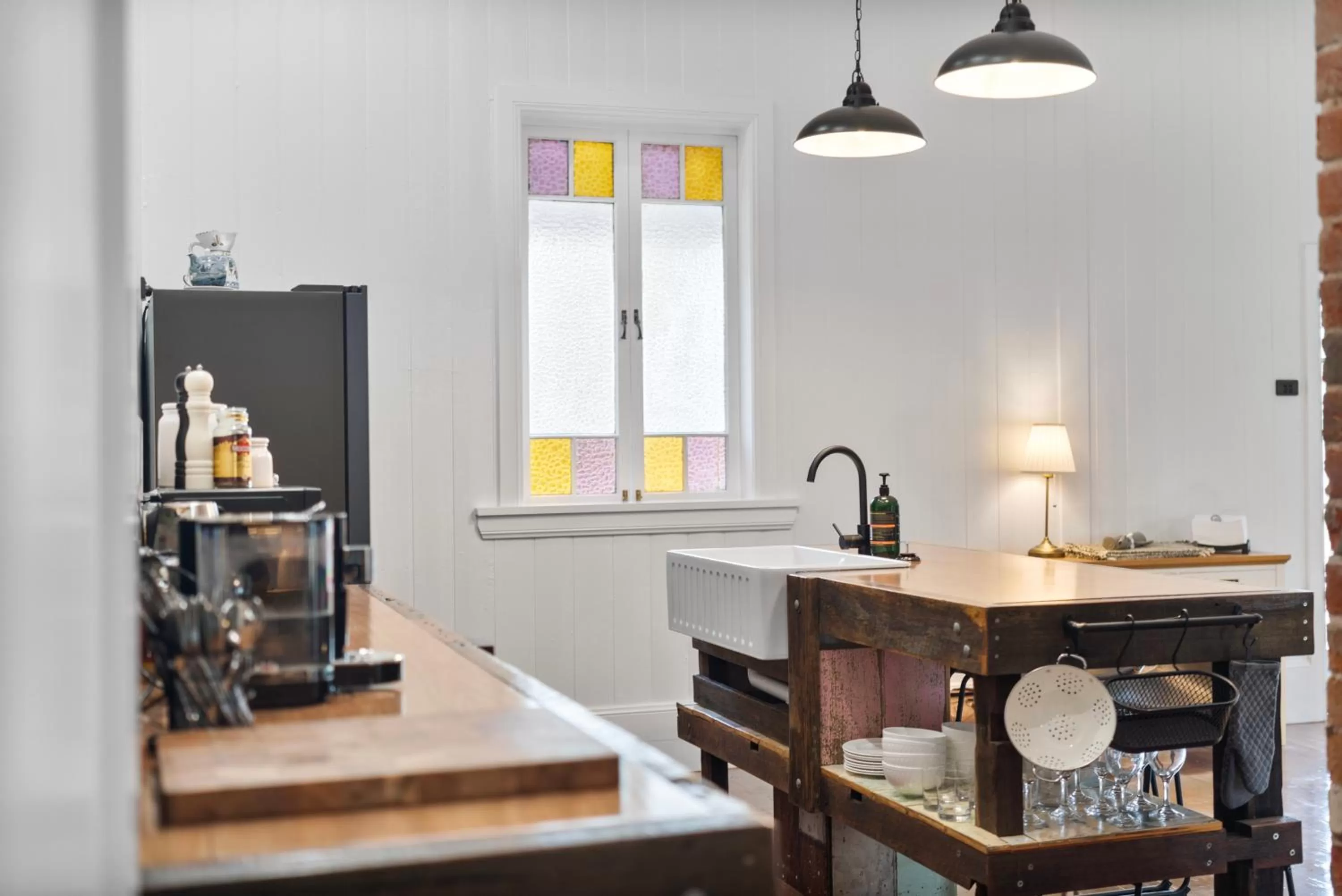 Breakfast, Kitchen/Kitchenette in The Bank House Ulmarra