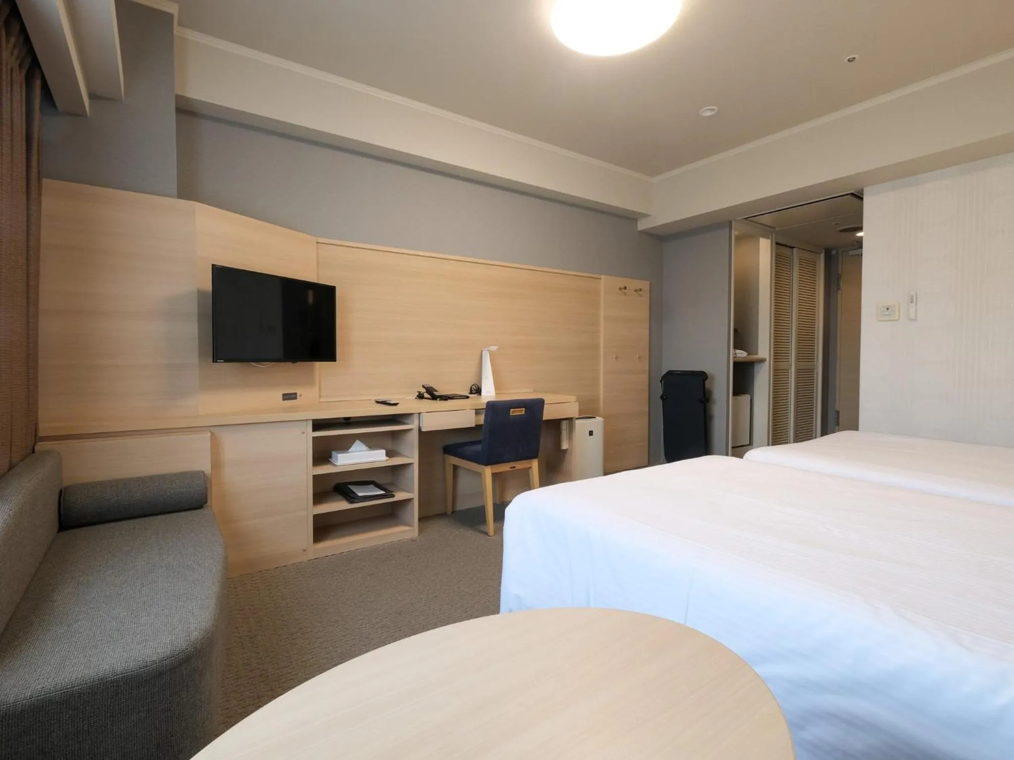 View (from property/room), Bed in Hotel Buena Vista