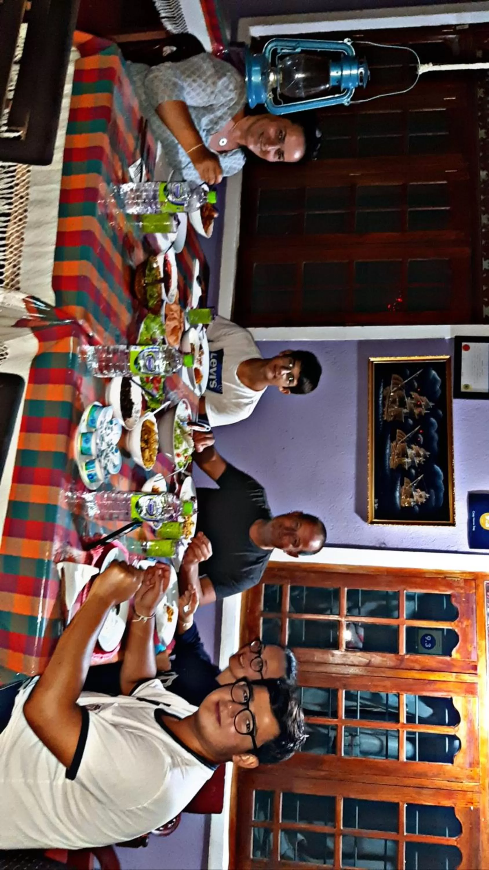 People in Cozy Homestay Waterfall Road Ella