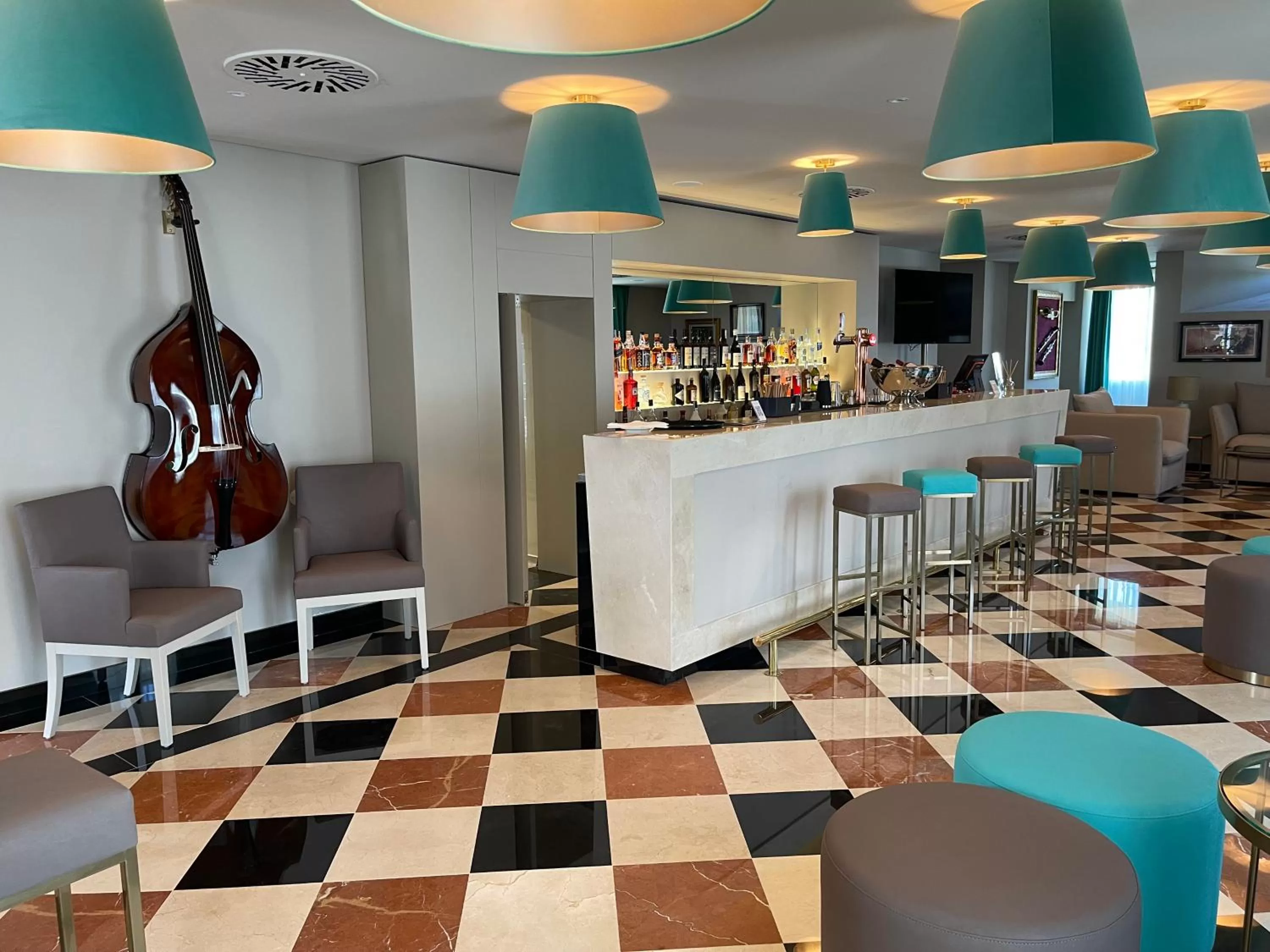 Lounge or bar in Vila Gale Collection Tomar