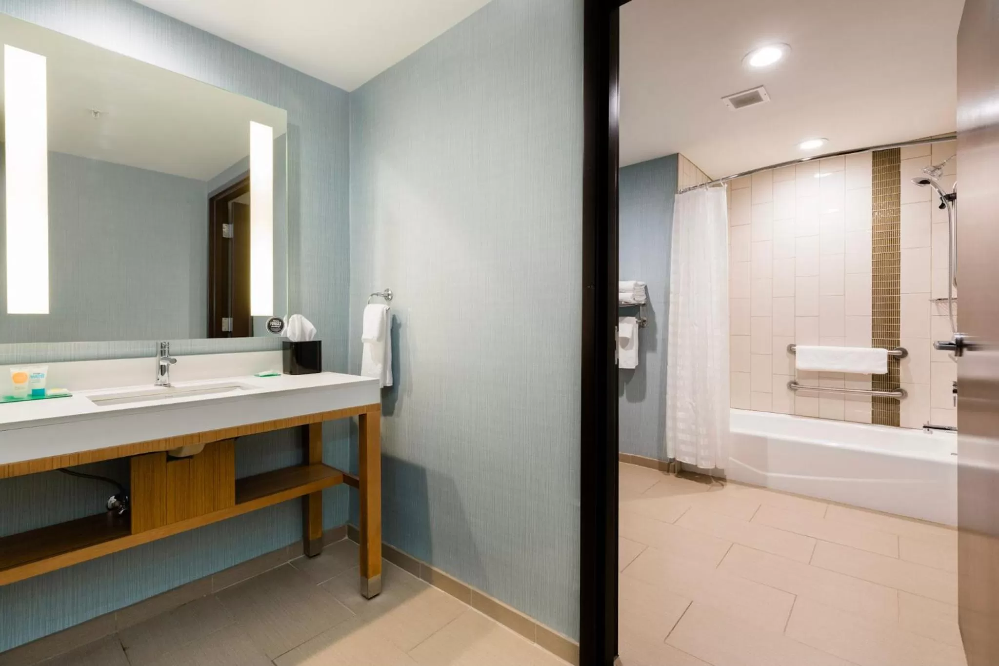 Bathroom in Hyatt Place Augusta