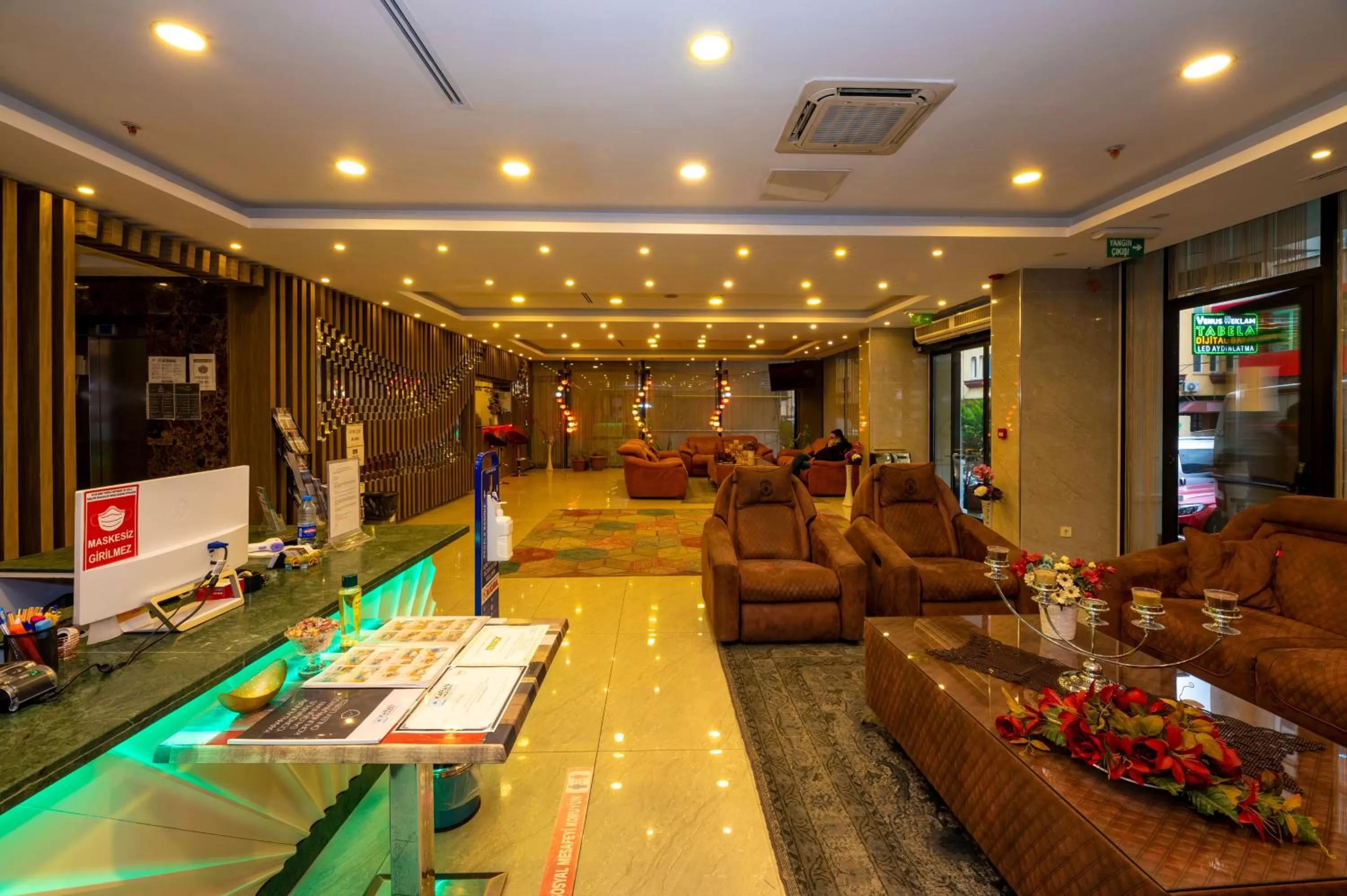 Lobby or reception in Grand Palace Hotel