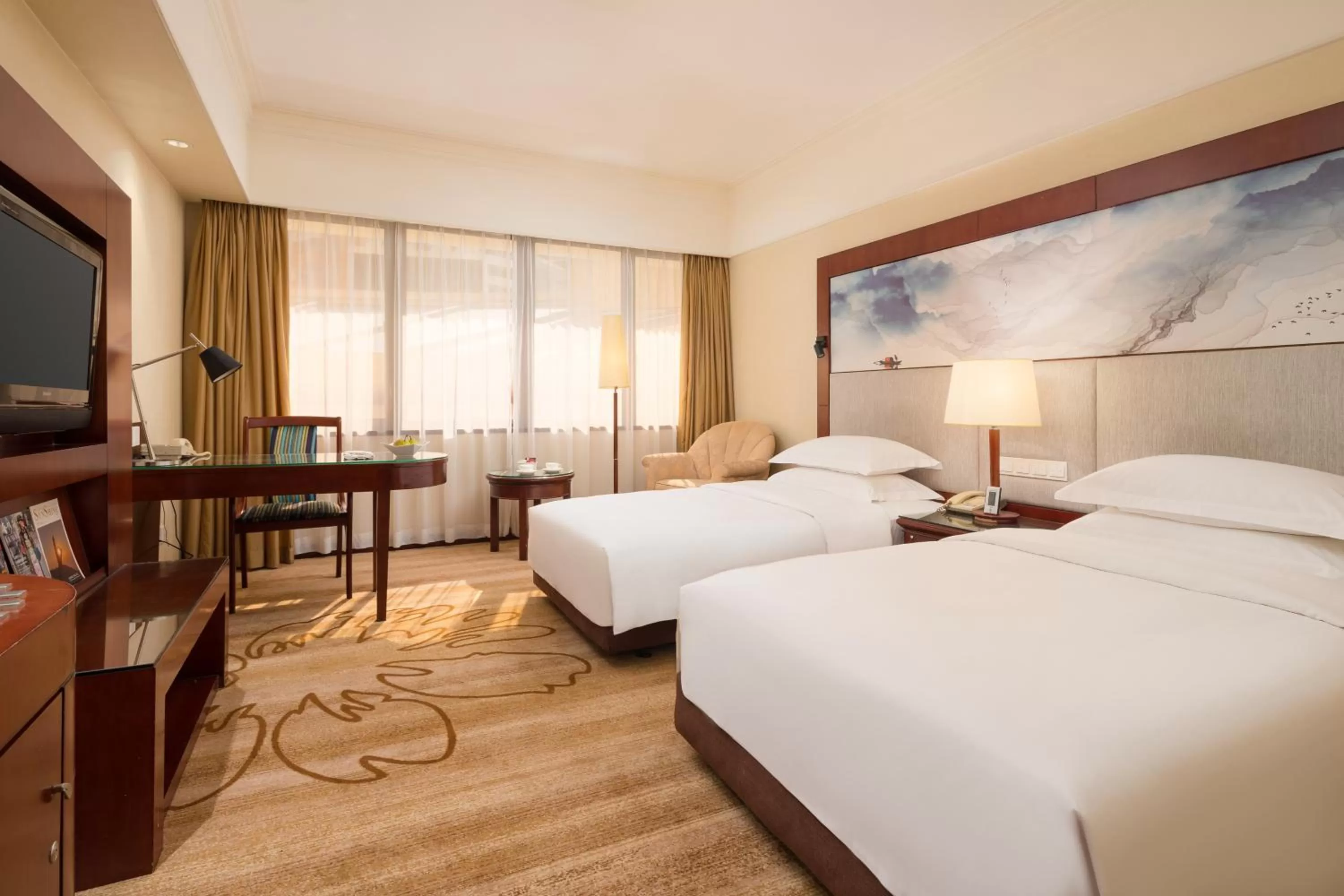 Bed in Shenzhen Sunshine Hotel, Luohu