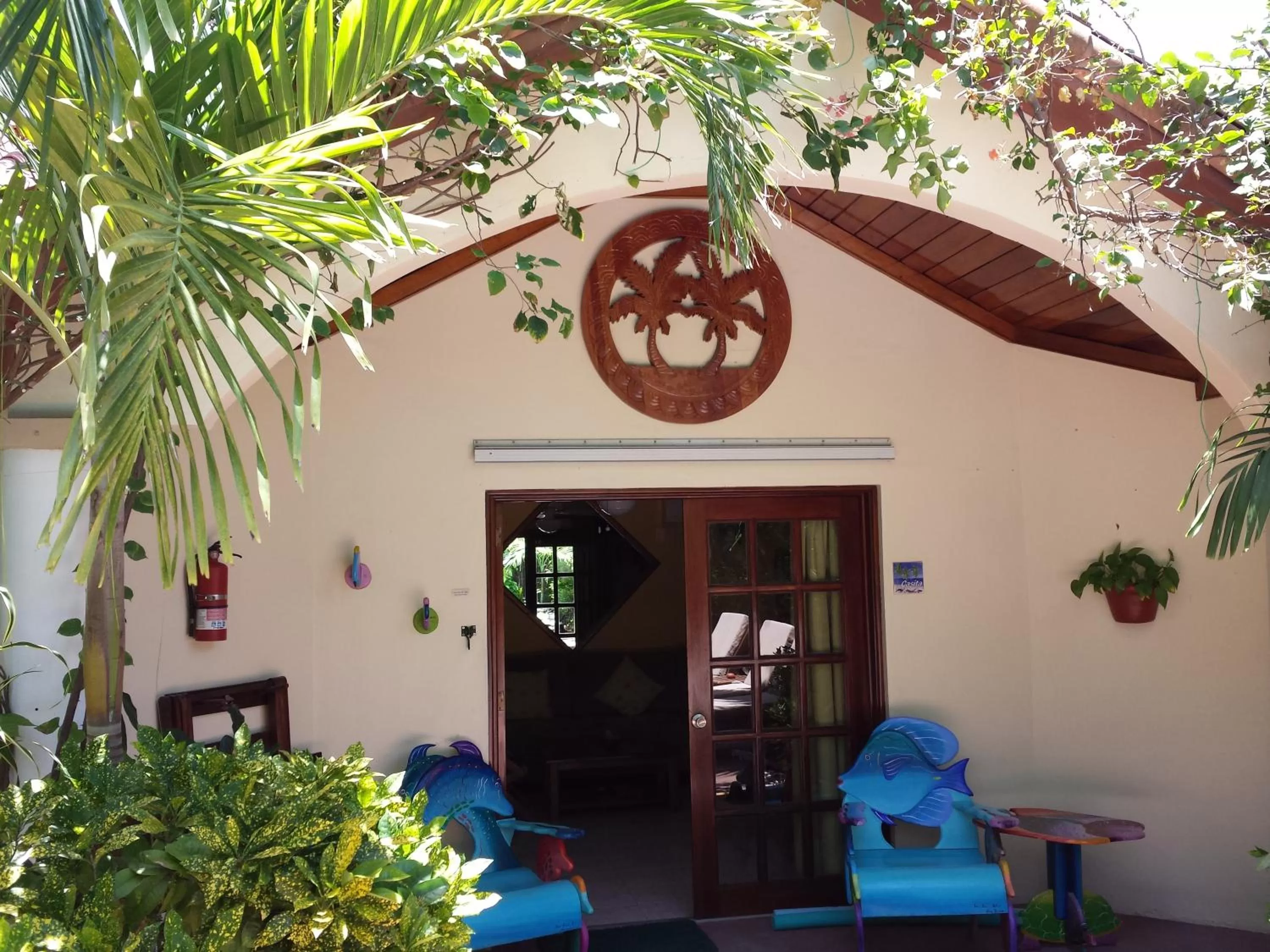 Facade/entrance in The Palms Oceanfront Suites