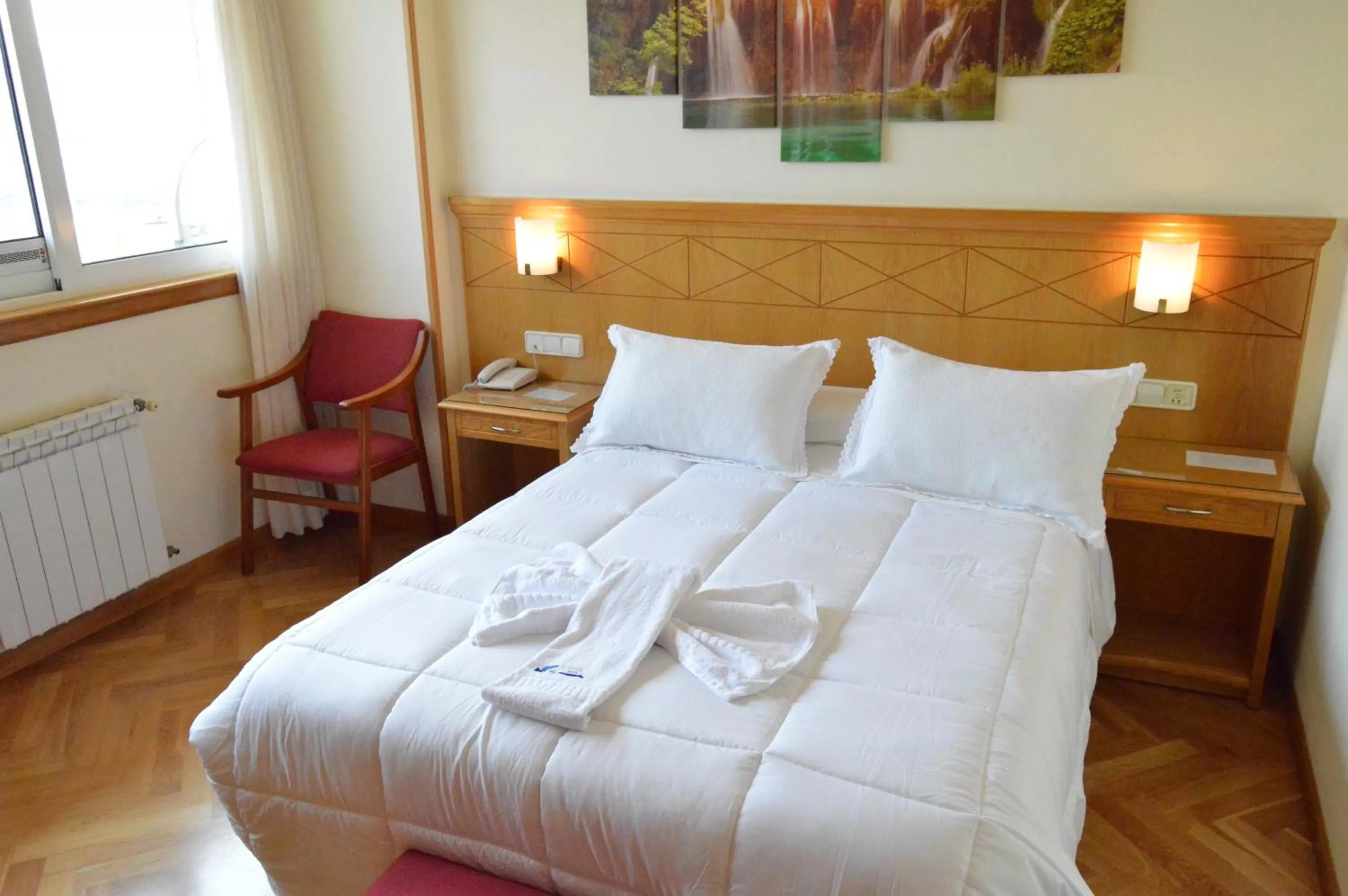 Bed in Hotel Cristal 2