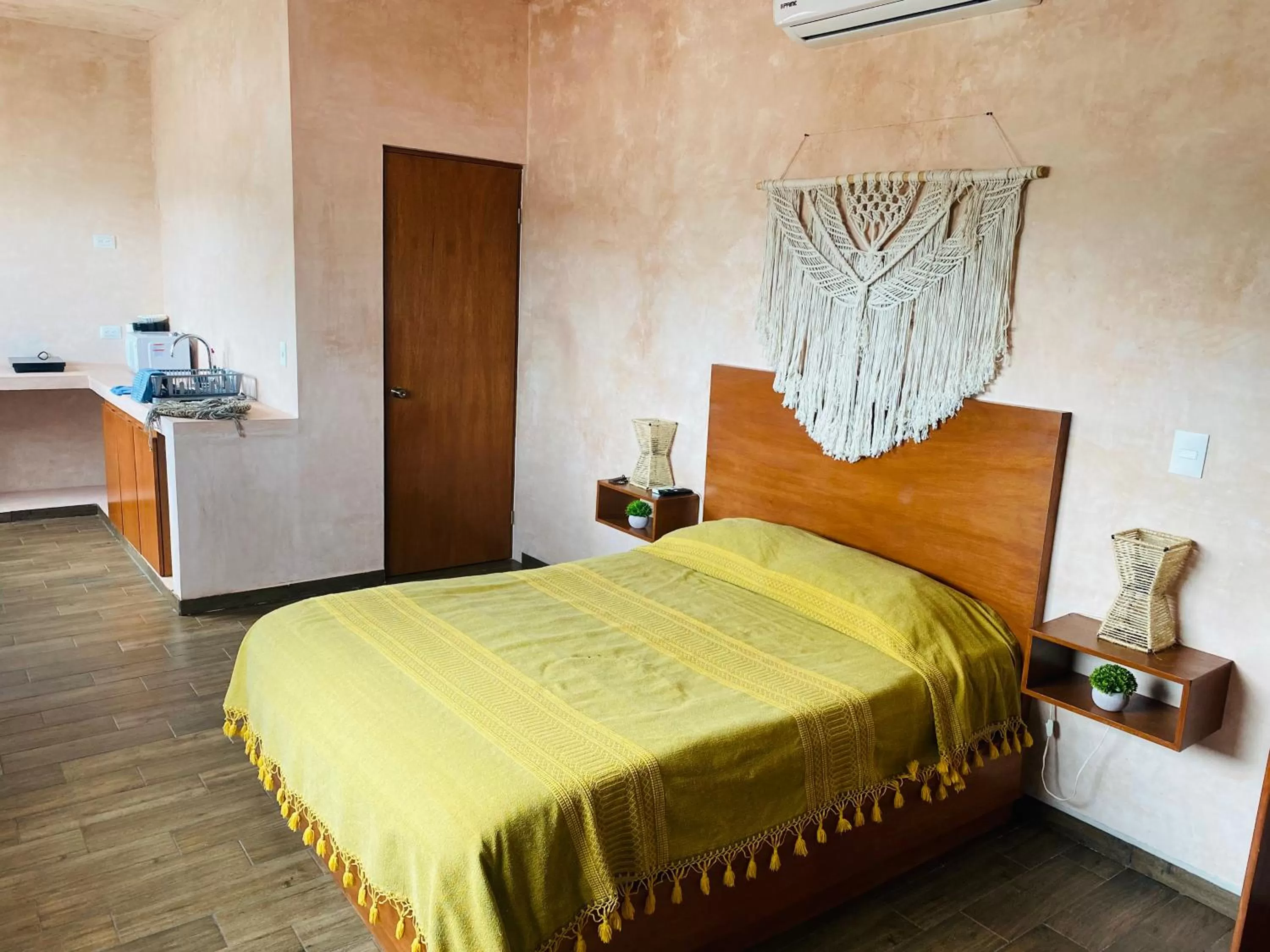 Bed in Hotelito YUM KAAX