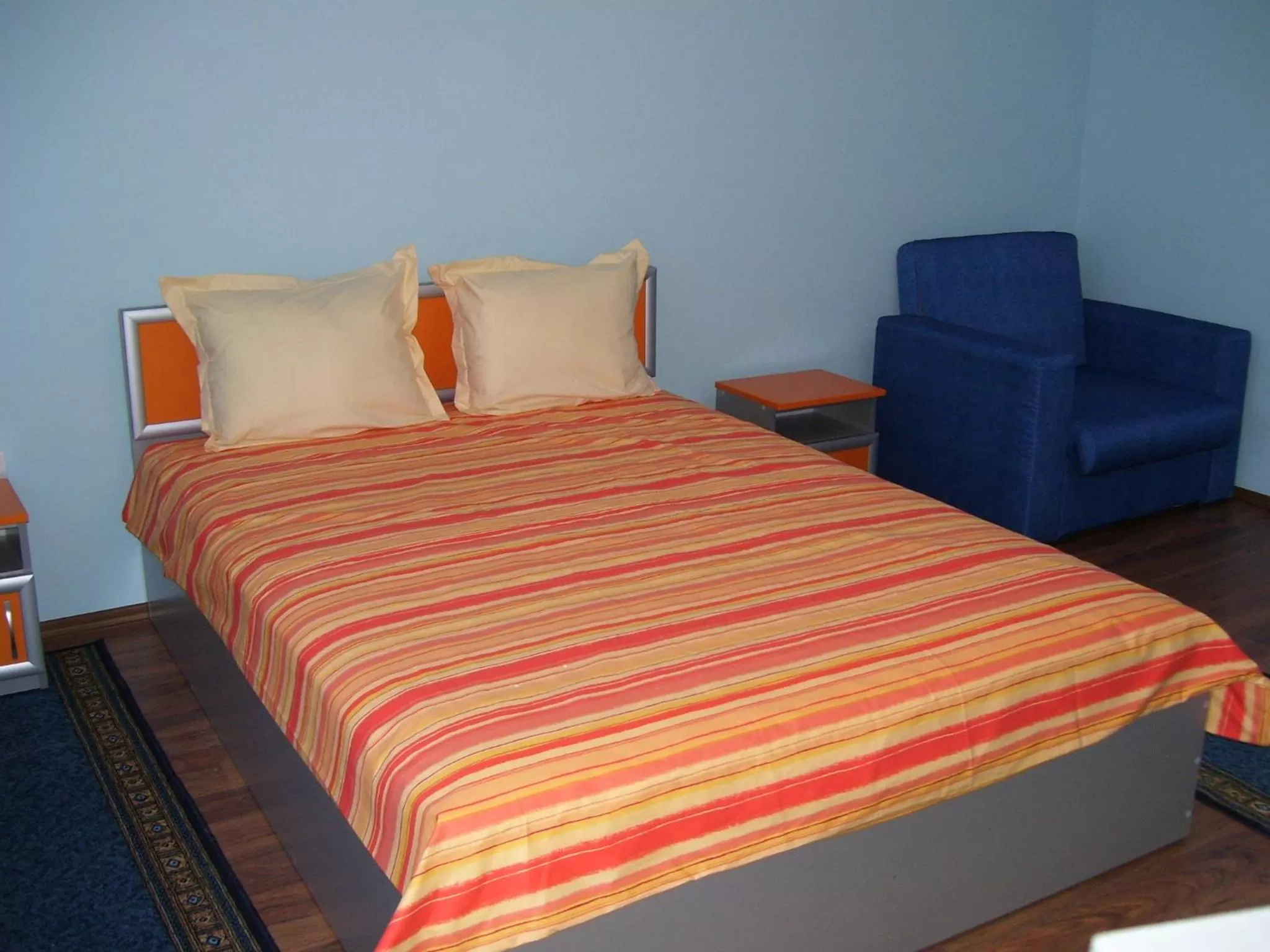 Photo of the whole room, Bed in Kestenite Family Hotel