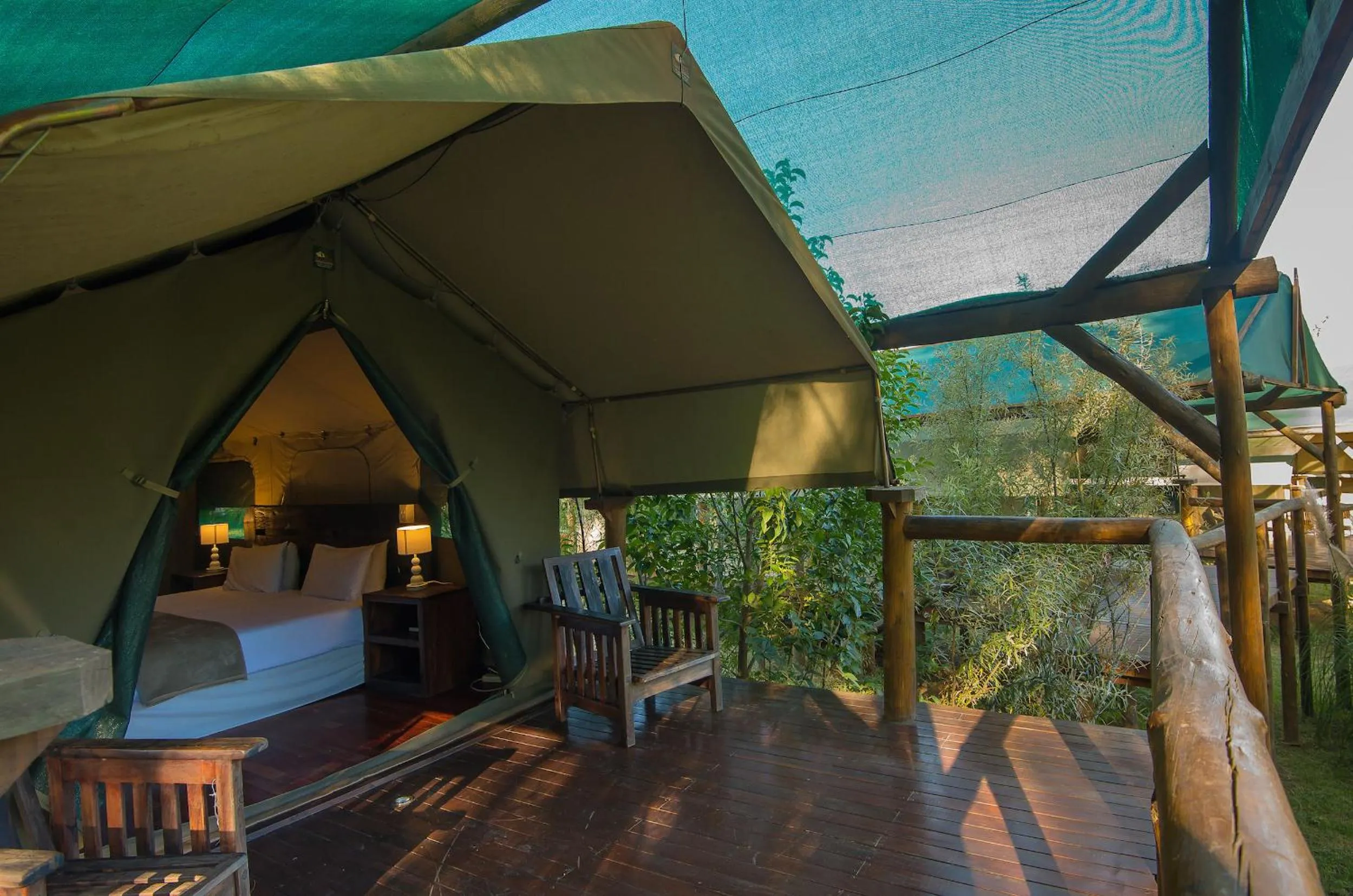 Balcony/Terrace, Bed in Amadwala Lodge
