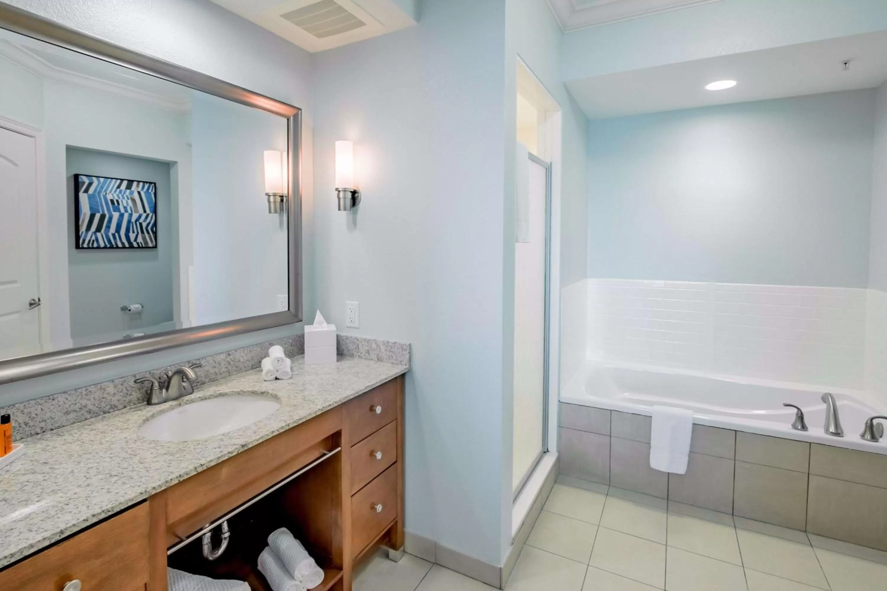 Bathroom in Hilton Pensacola Beach