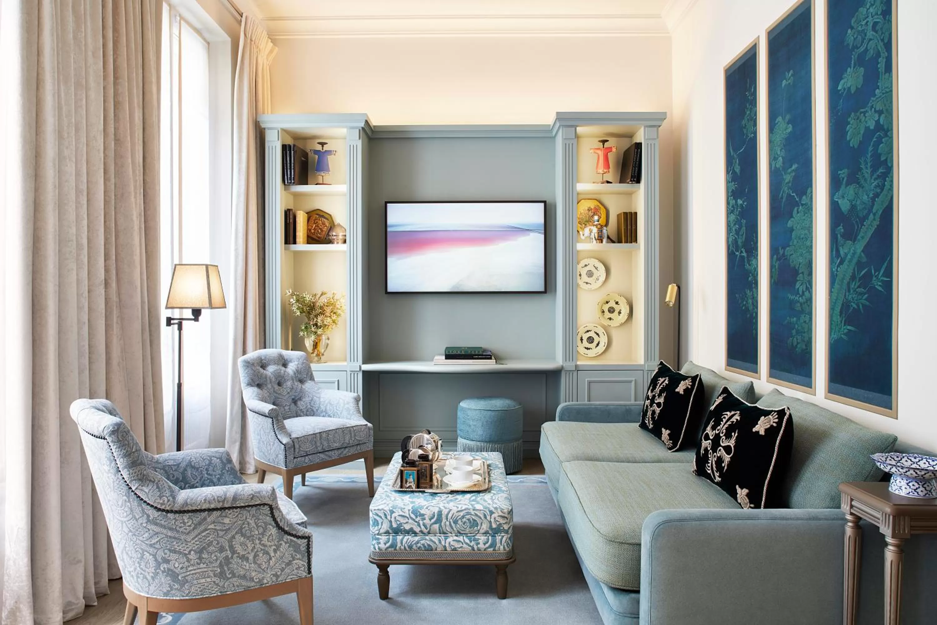 Seating area in Hotel de Montesquieu