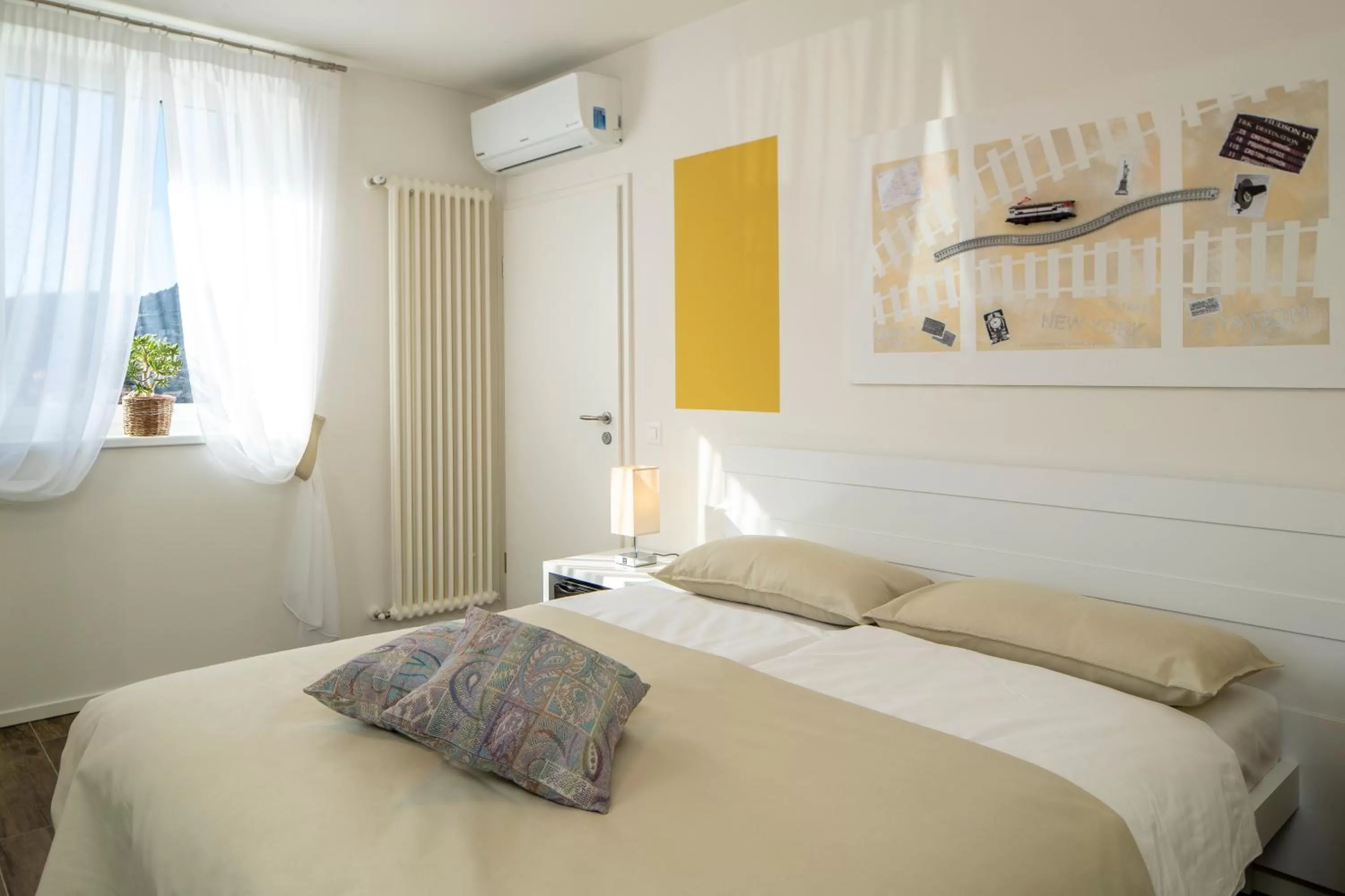 Bed in Albergo Ristorante Stazione Balerna