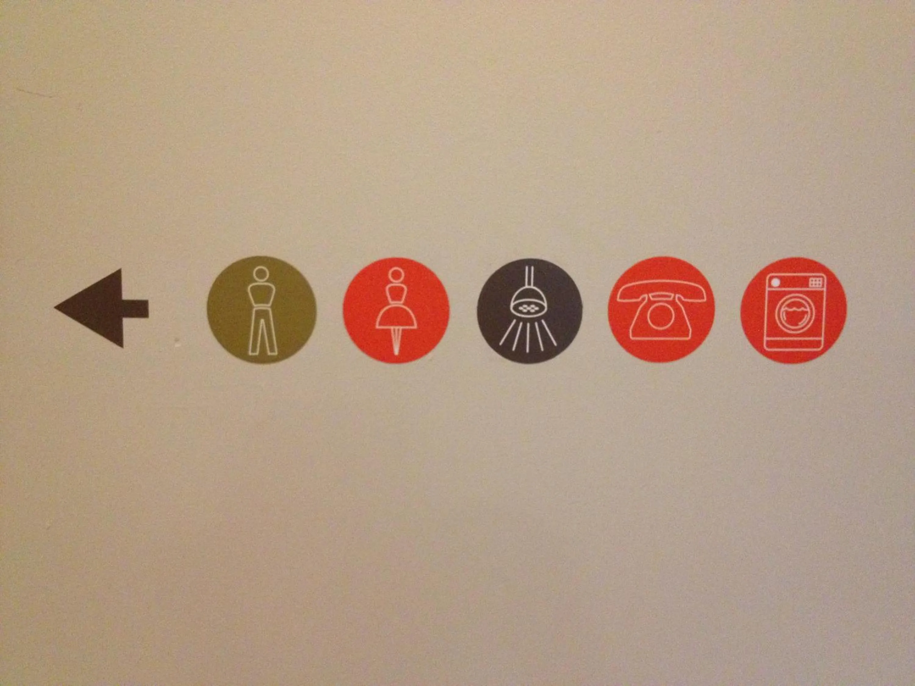 Bathroom in YHA Port Elliot Beach House