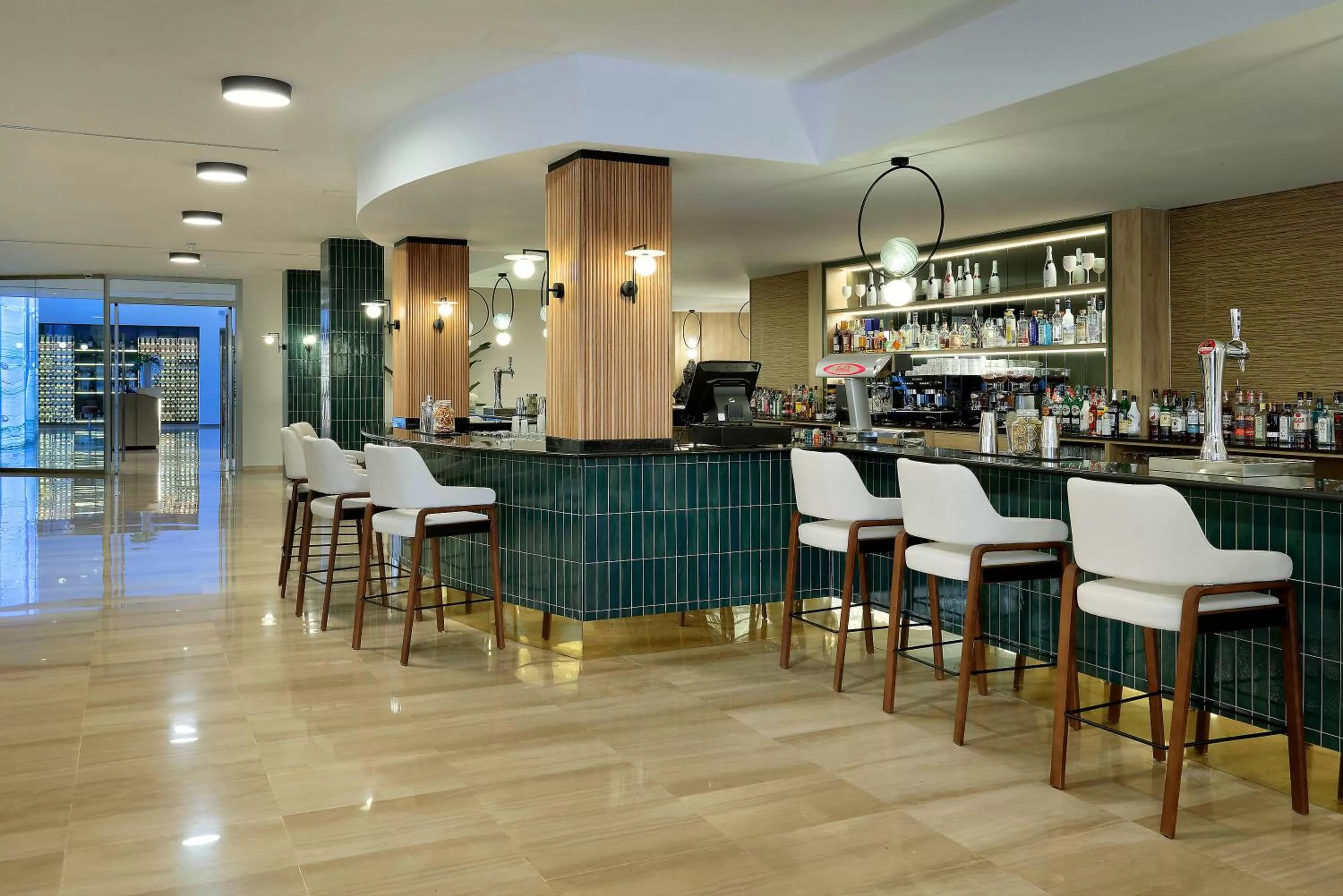 Lounge or bar in Grand Palladium Select Palace Ibiza - All Inclusive