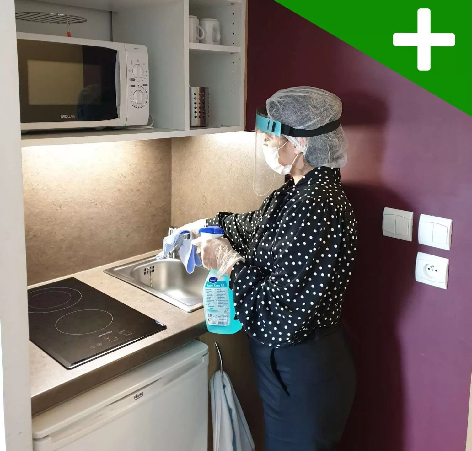 Kitchen or kitchenette in EastLodge Lyon Est Eurexpo