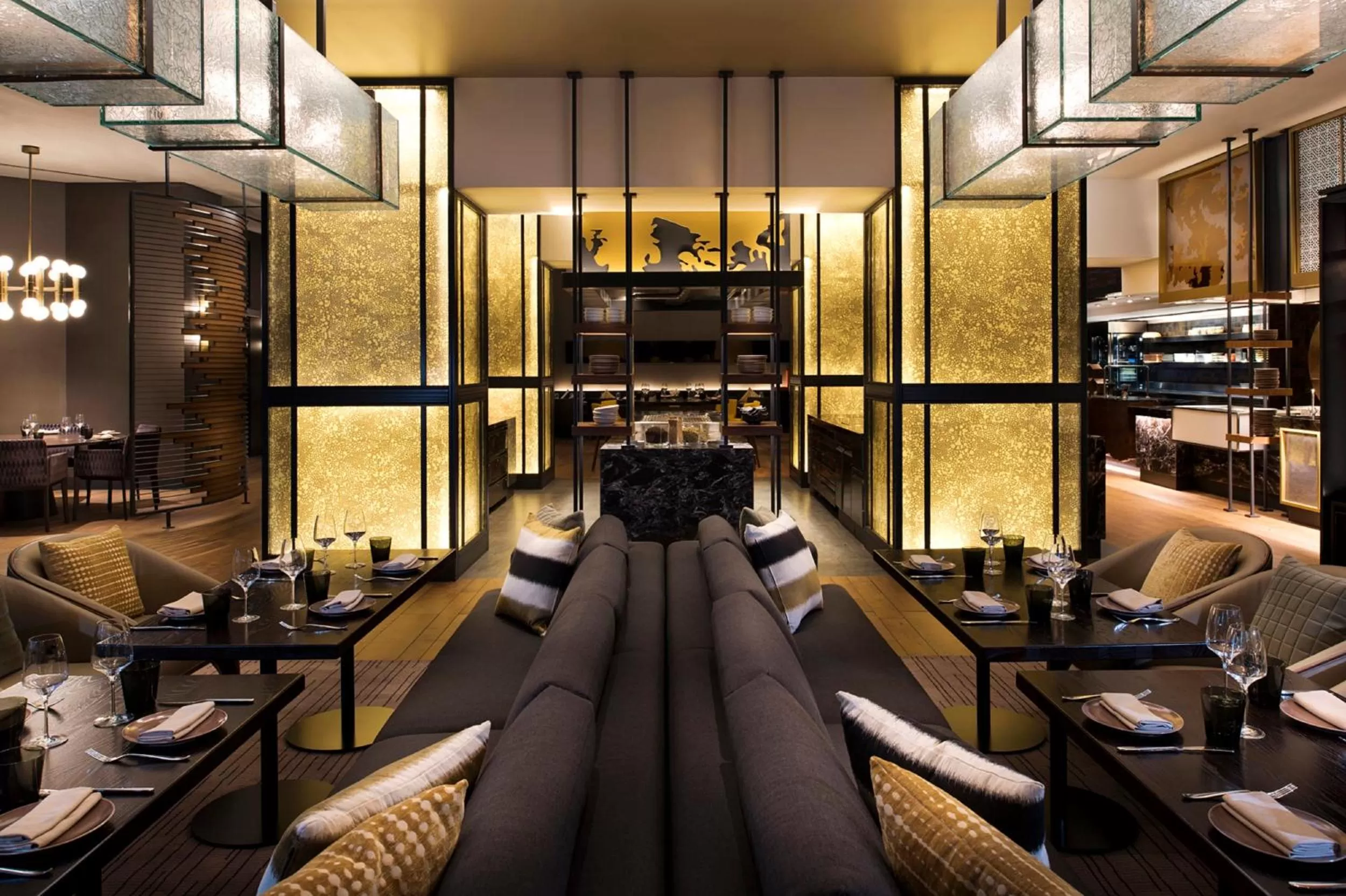 Restaurant/places to eat in Four Seasons Hotel Doha