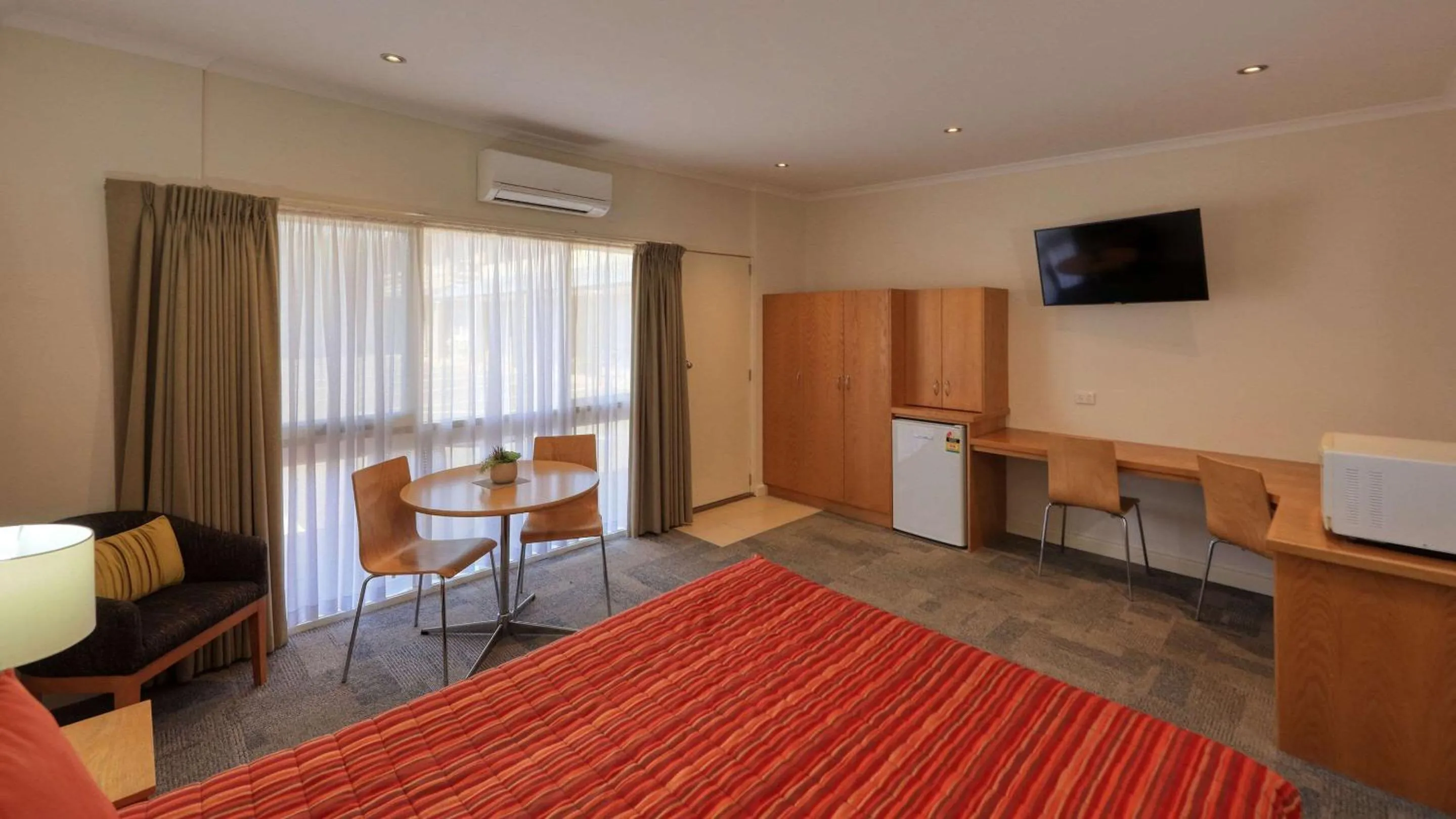 Bedroom, Bed in Quality Inn Swan Hill