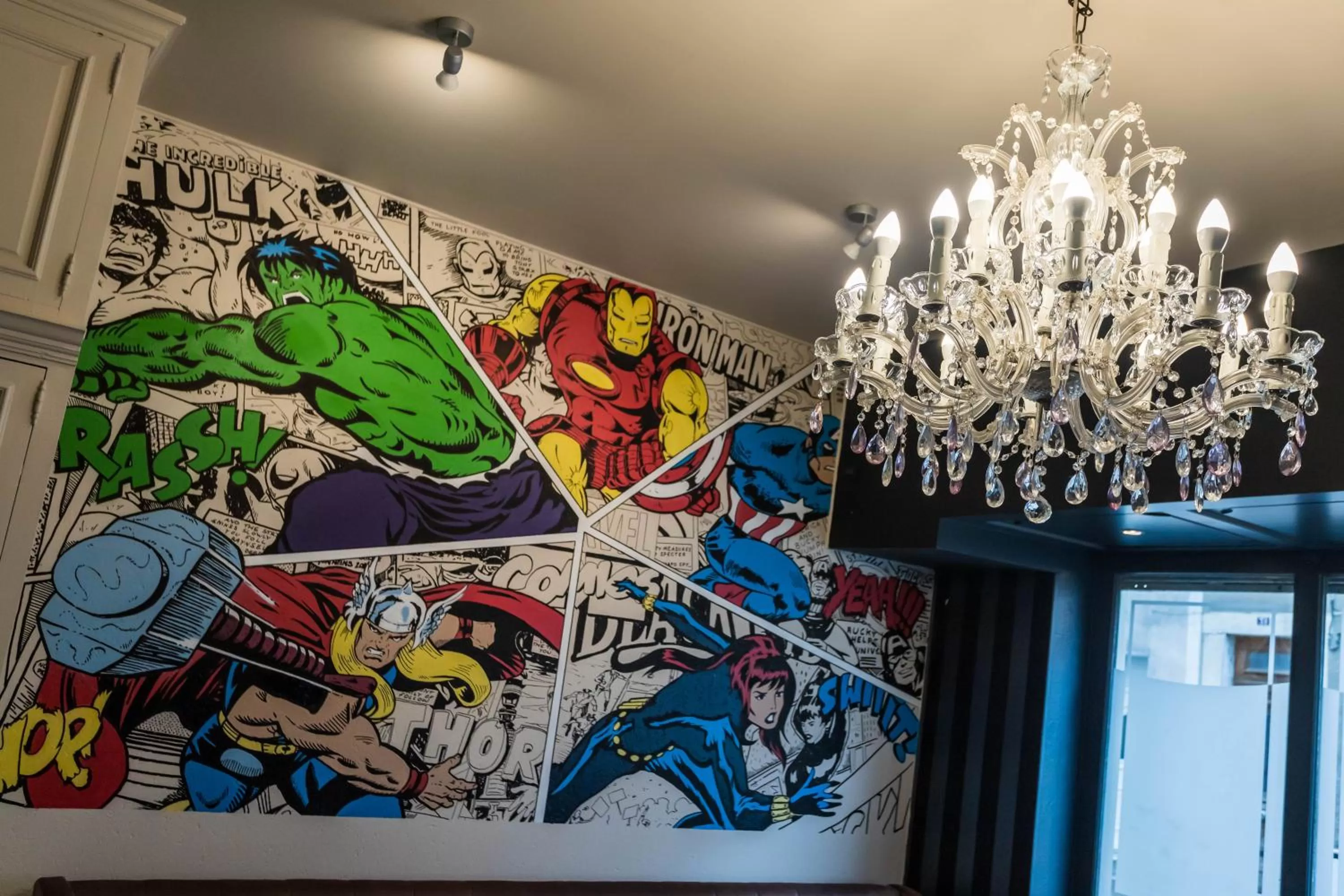 Decorative detail in CÔTE GARONNE le BALCON DES DAMES -hôtel et restaurant- Tonneins Fauillet Marmande - vue panoramique bord de Garonne chambres climatisées