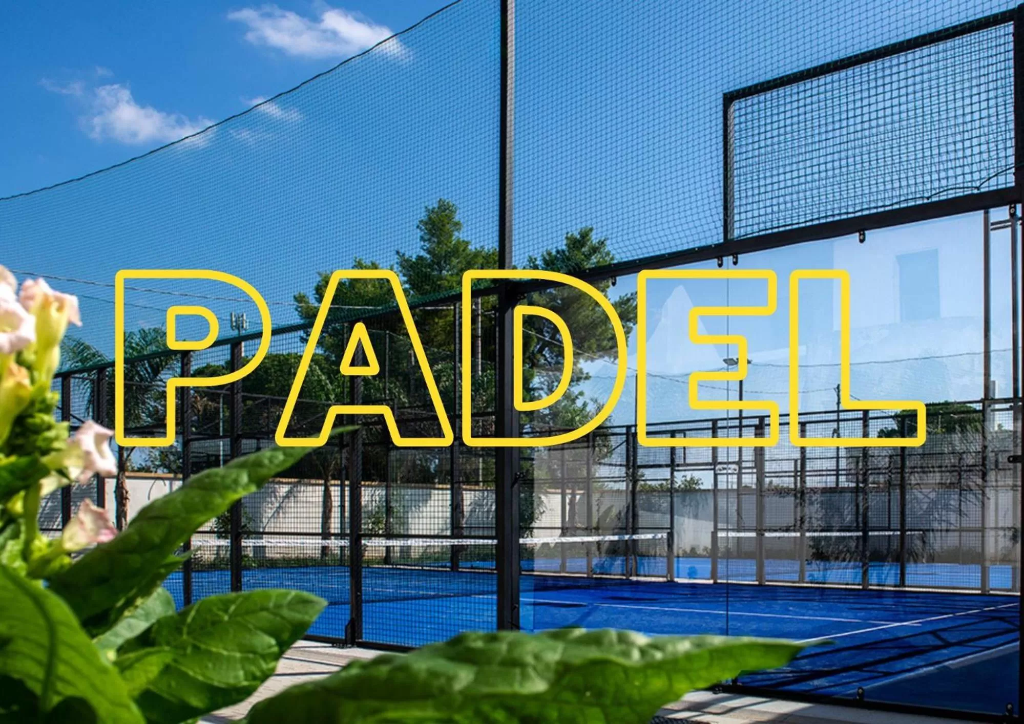 Tennis court in Azzurra Aparthotel